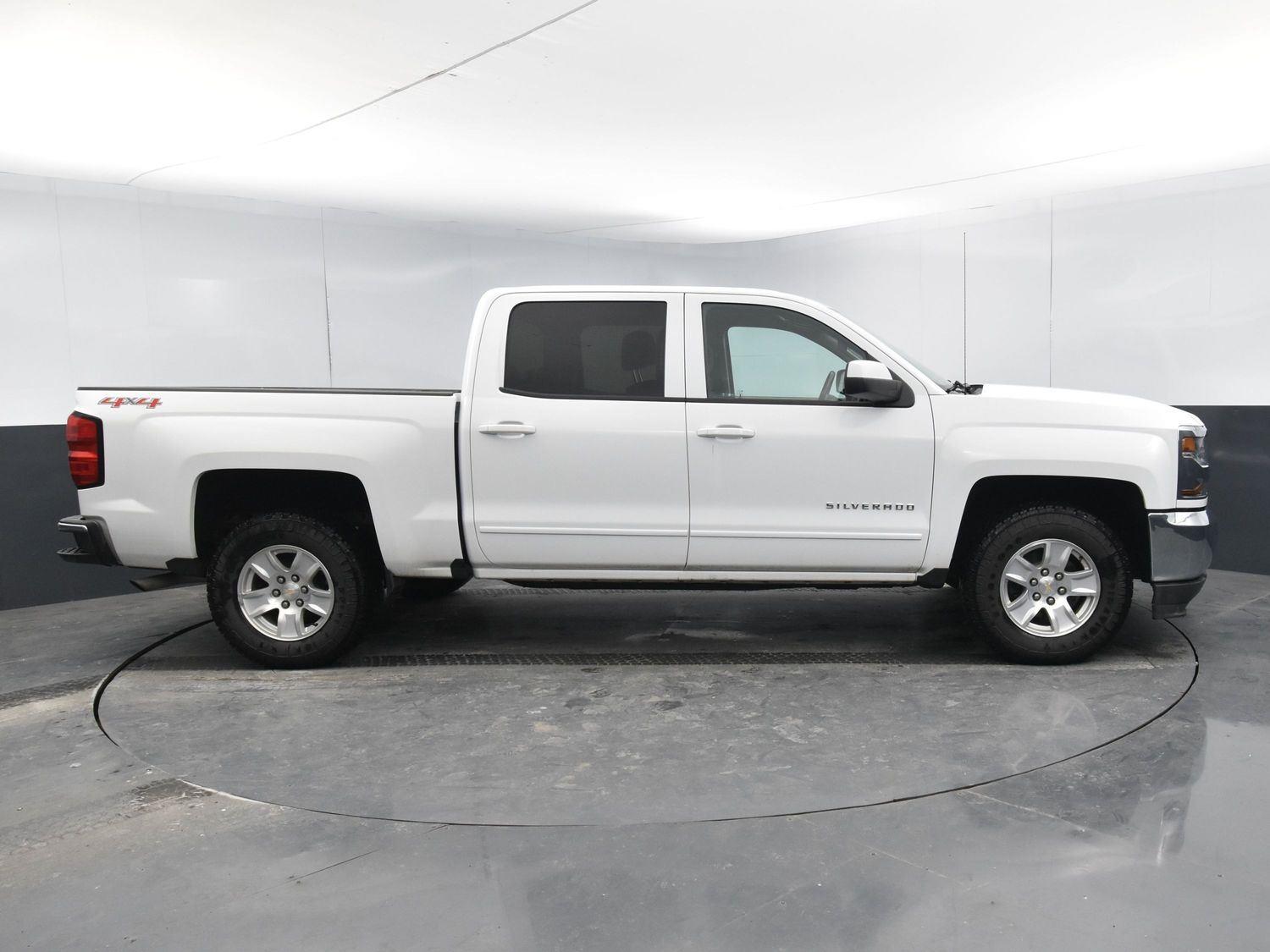 Used 2016 Chevrolet Silverado 1500 LT Crew Cab Truck for sale in Grand Island NE