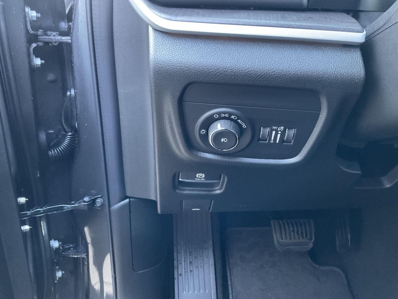 New 2025 Jeep Grand Cherokee L Limited SUV/Crossover for sale in Grand Island NE