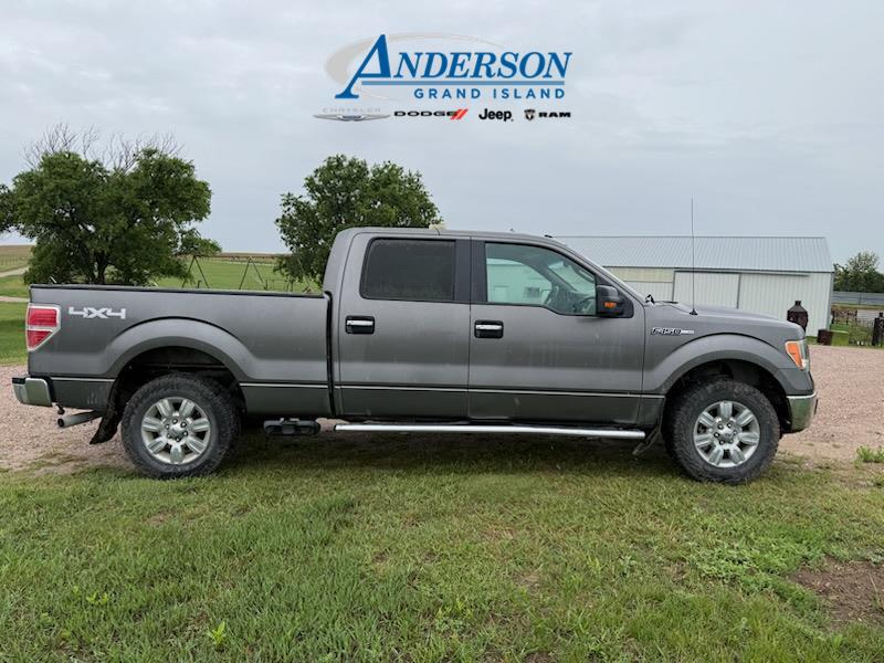 Tuxedo Black 2010 Ford F-150 Pickup Truck Four-Wheel Drive