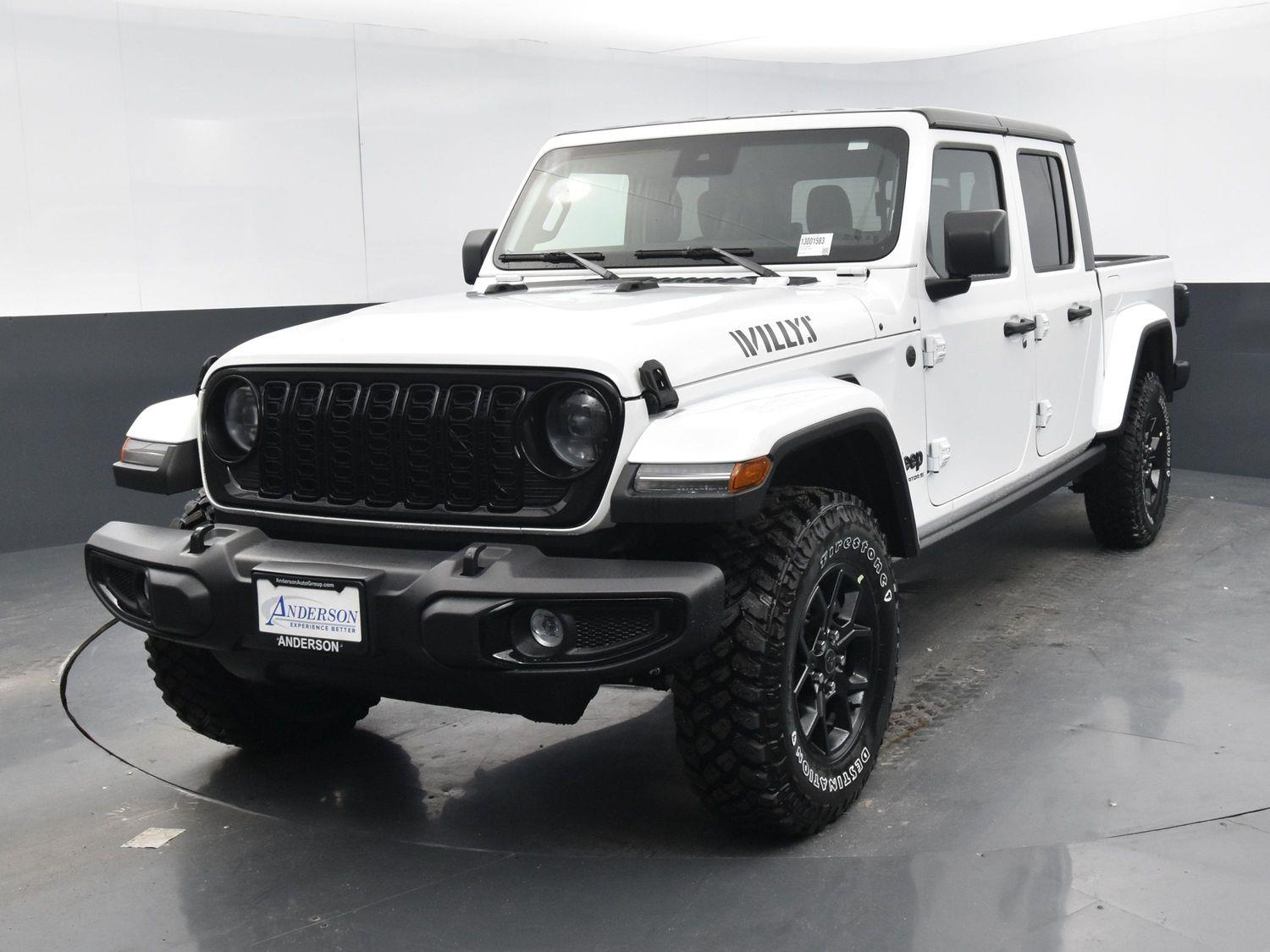 Used 2024 Jeep Gladiator Willys Crew Cab Truck for sale in Grand Island NE