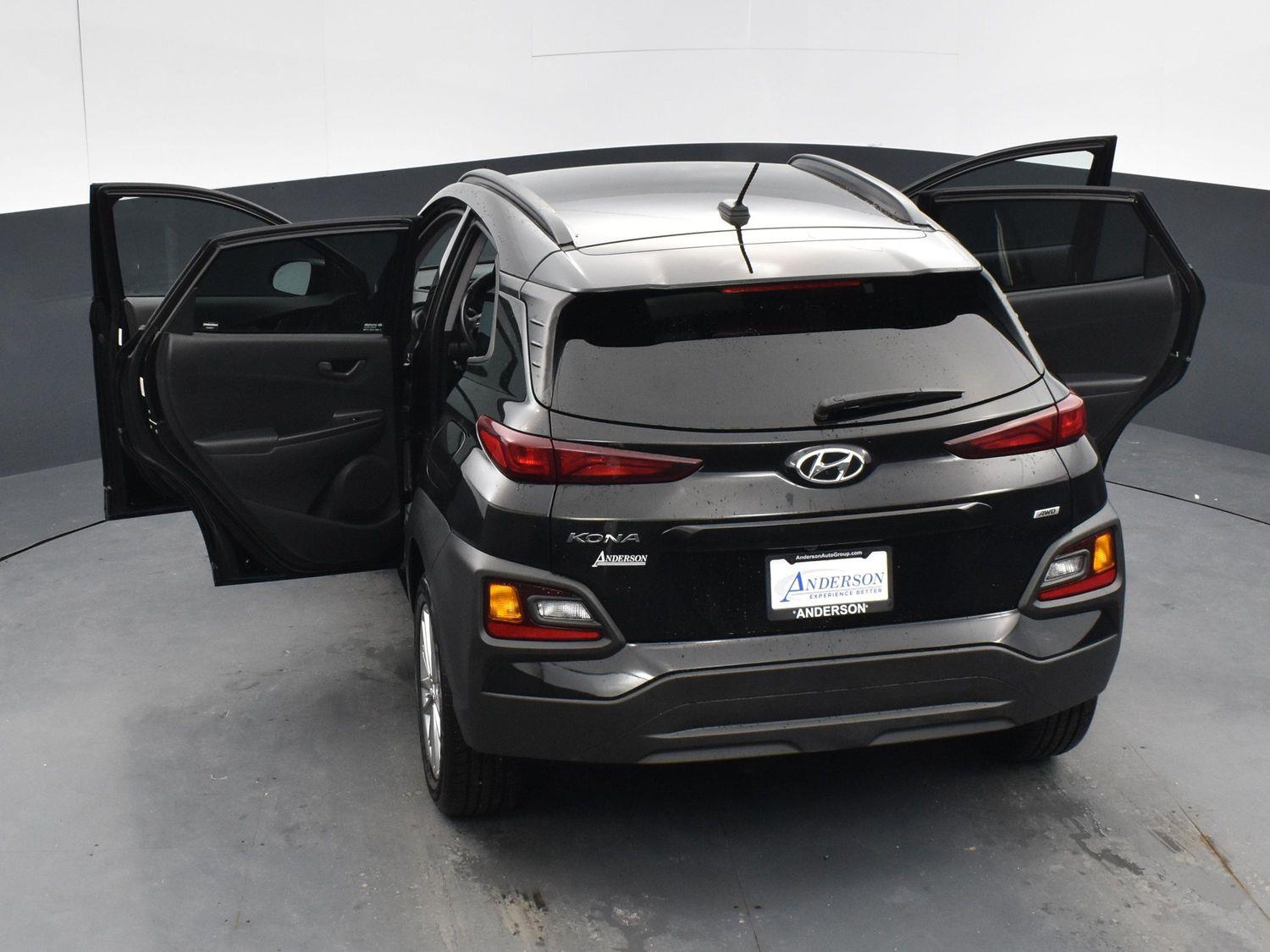 Used 2021 Hyundai Kona SEL SUV for sale in Grand Island NE