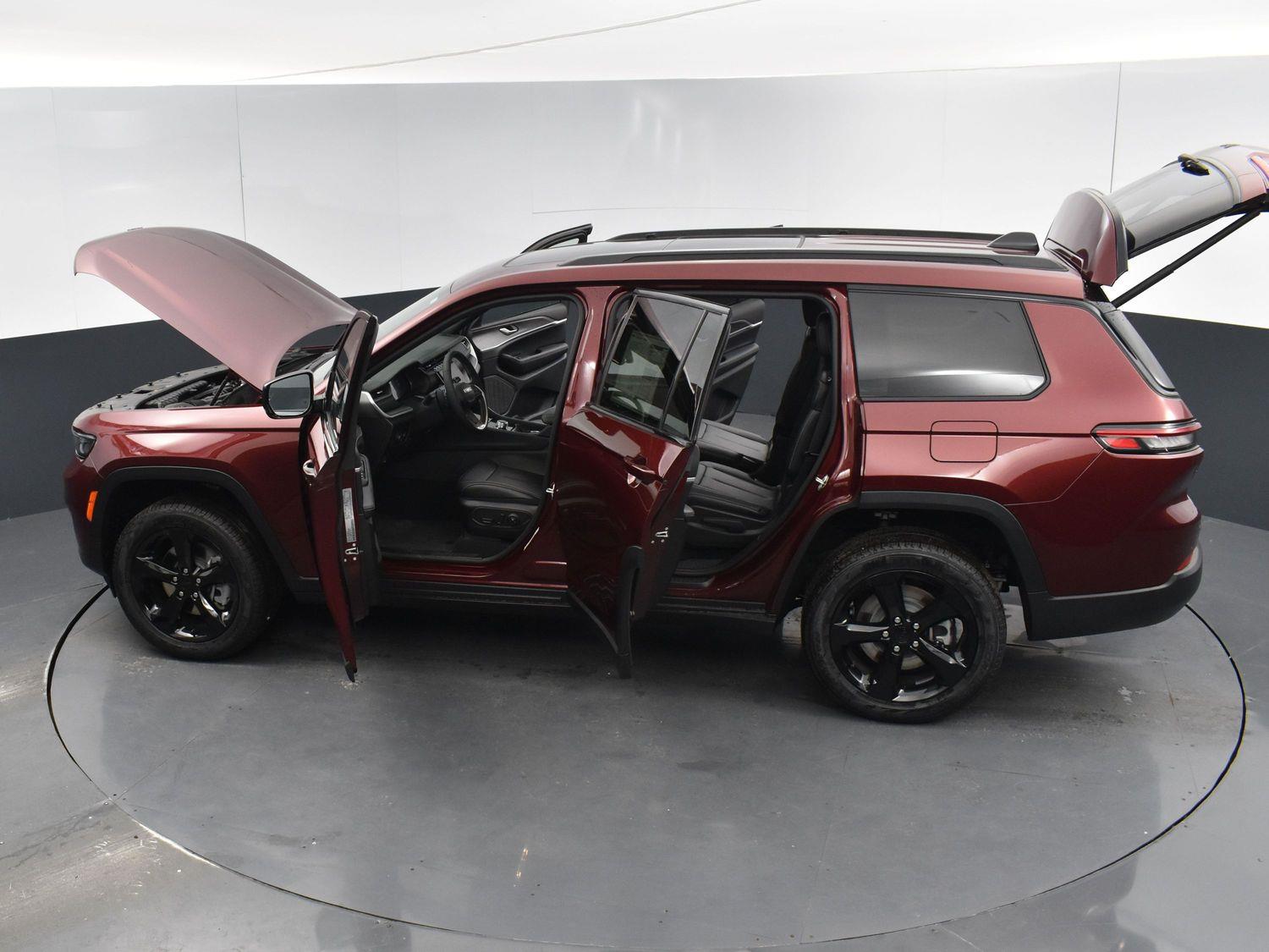 New 2024 Jeep Grand Cherokee L Limited SUV for sale in Grand Island NE