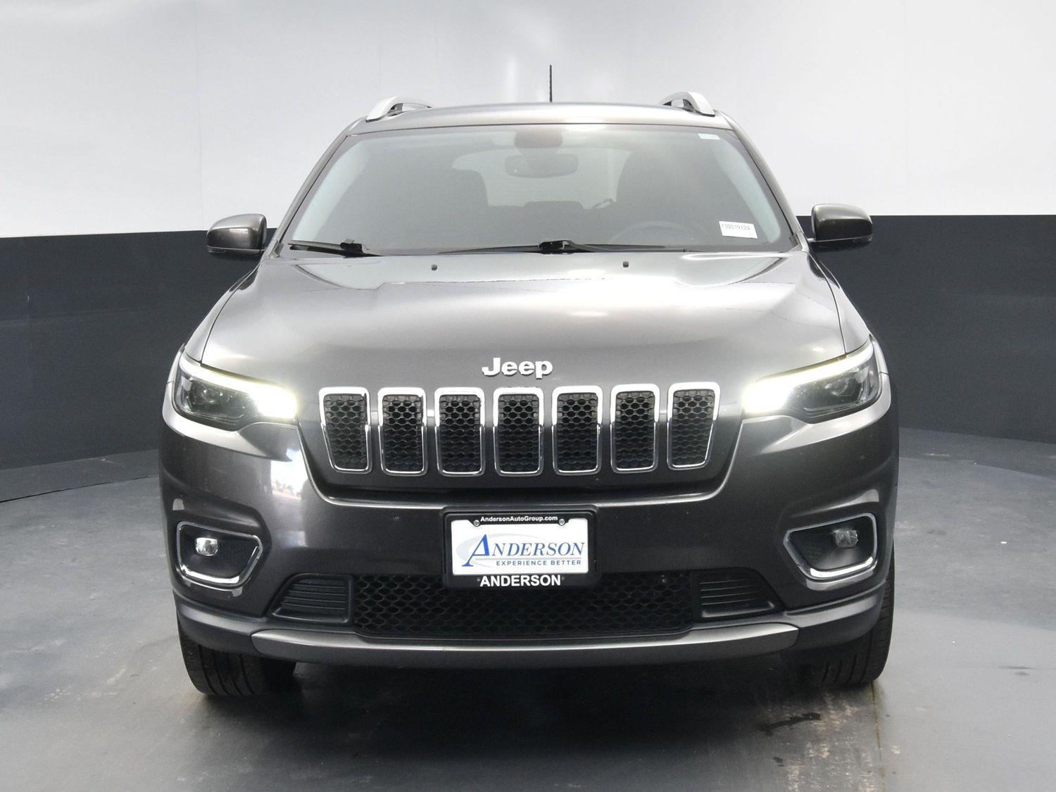 Used 2020 Jeep Cherokee Limited SUV for sale in Grand Island NE