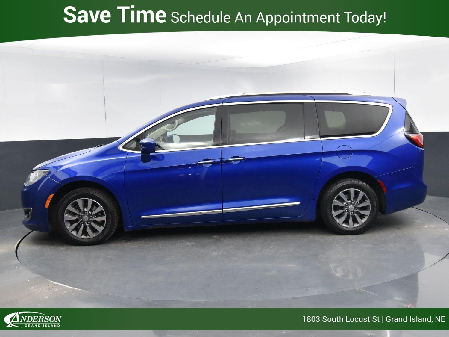 Used 2019 Chrysler Pacifica Touring L Plus Minivans for sale in Grand Island NE