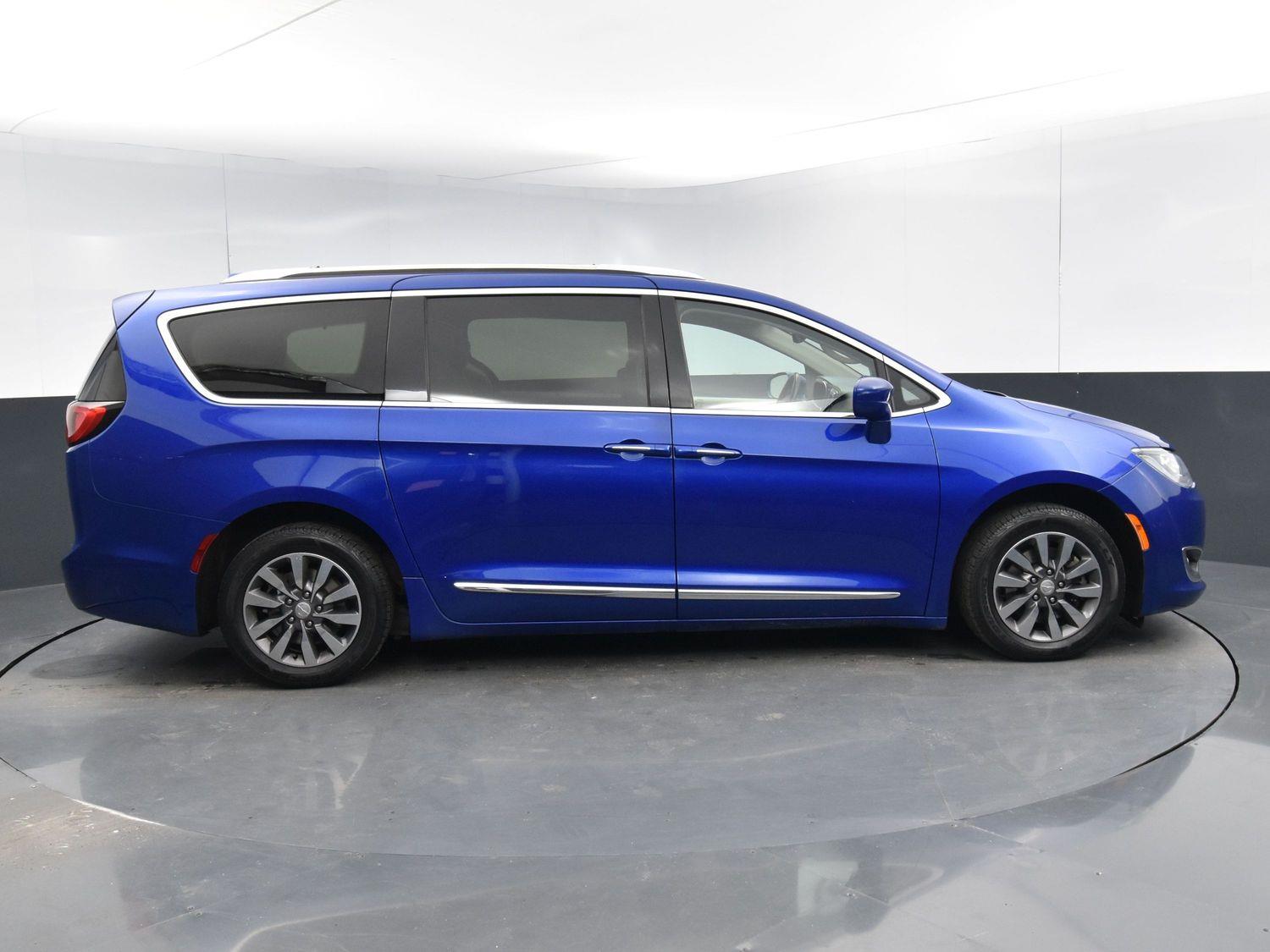 Used 2019 Chrysler Pacifica Touring L Plus Minivans for sale in Grand Island NE