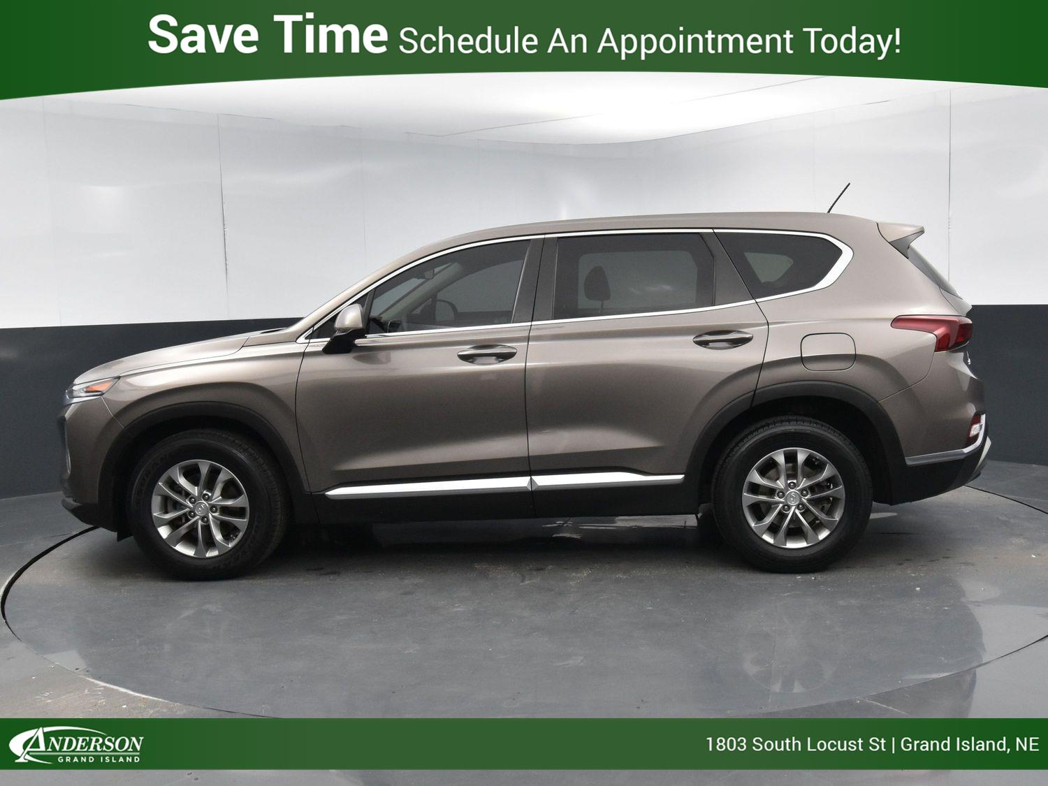 Used 2019 Hyundai Santa Fe SE Stock: 13001496B