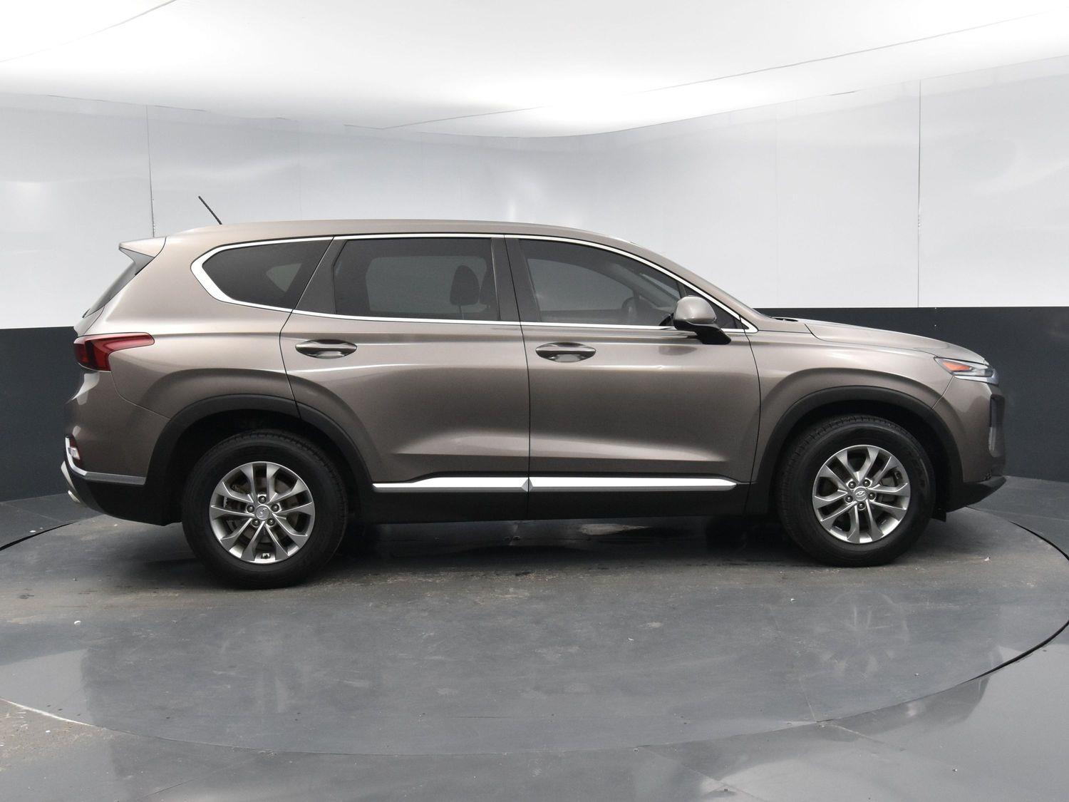 Used 2019 Hyundai Santa Fe SE SUV for sale in Grand Island NE