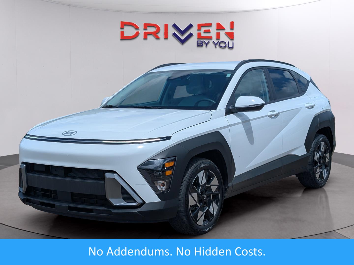 Atlas White 2025 Hyundai Kona SEL FWD SUV / Crossover Front-Wheel Drive Continuously Variable Transmission