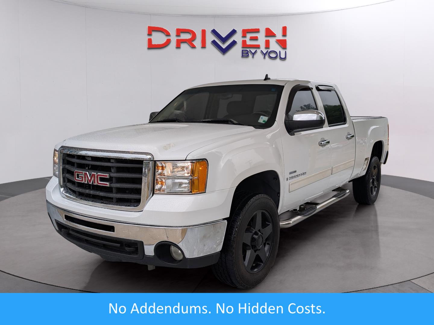 Summit White 2007 GMC Sierra 2500HD 4 Dr SLE2 Crew Cab 2WD Pickup Truck Rear-Wheel Drive 6-Speed Automatic