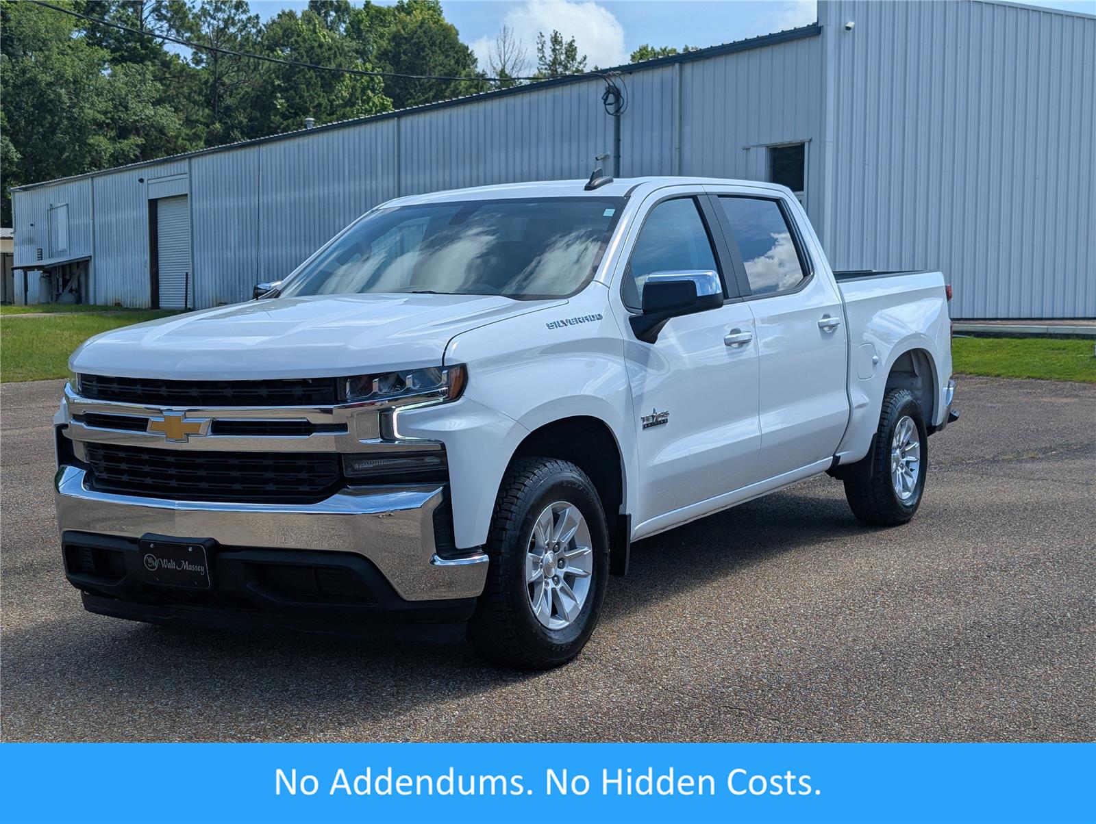 Summit White 2021 Chevrolet Silverado 1500 LT Crew Cab RWD Pickup Truck 4X2 8-Speed Automatic