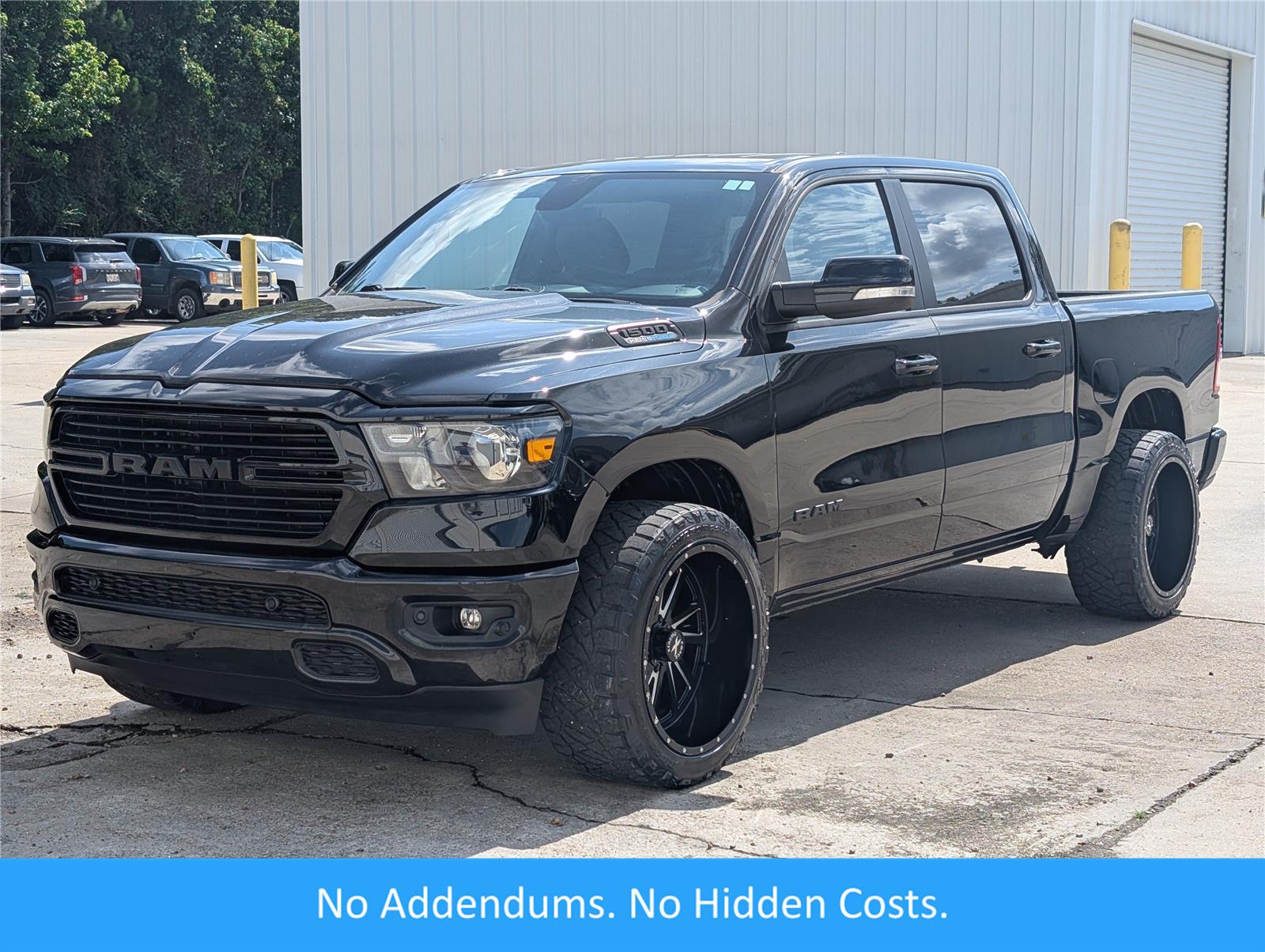 Diamond Black Crystal Pearlcoat 2021 RAM 1500 Pickup Truck Four-Wheel Drive 8-Speed Automatic