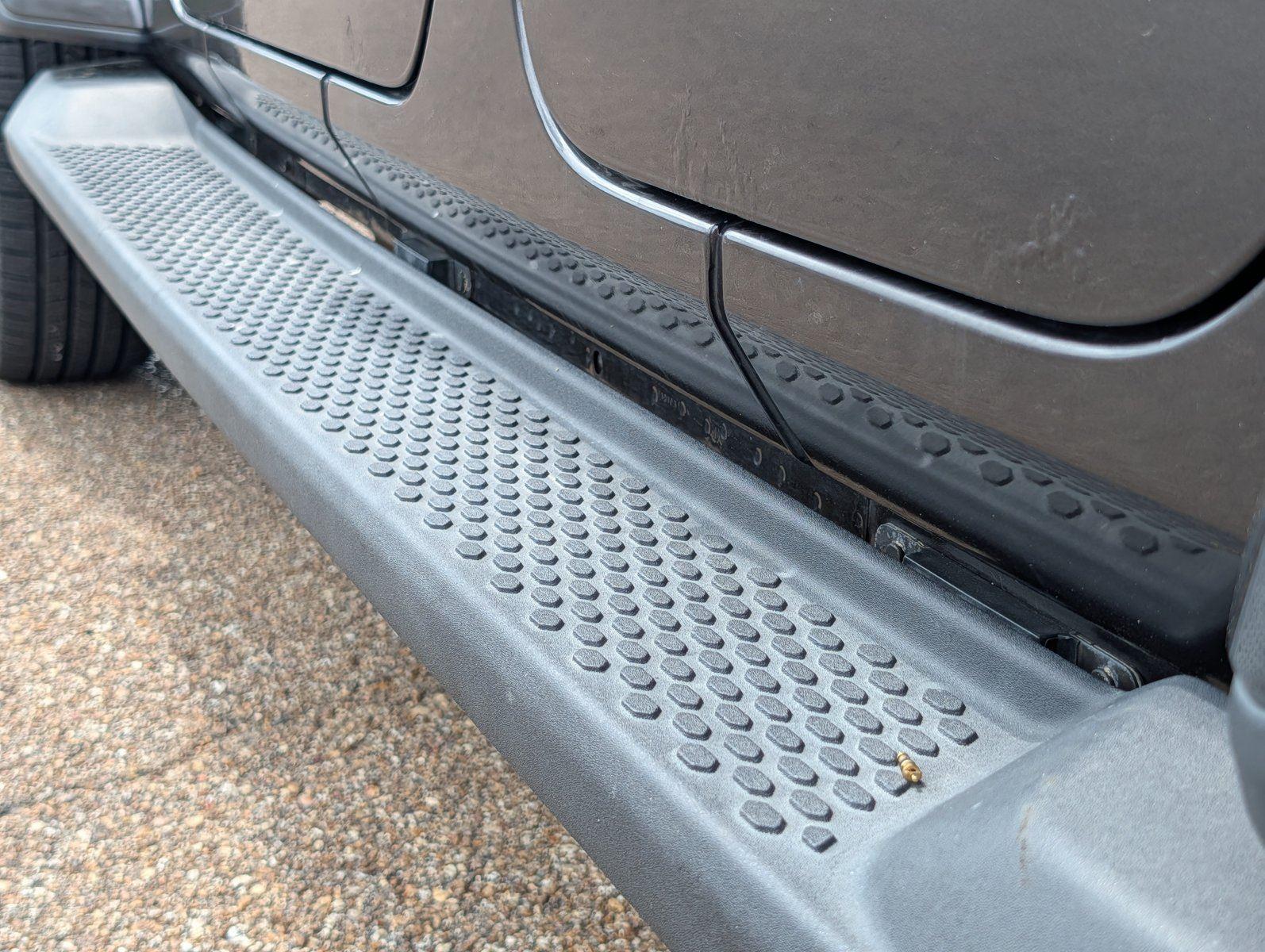 Used 2020 Granite Crystal Metallic Clearcoat Jeep North Edition image 42
