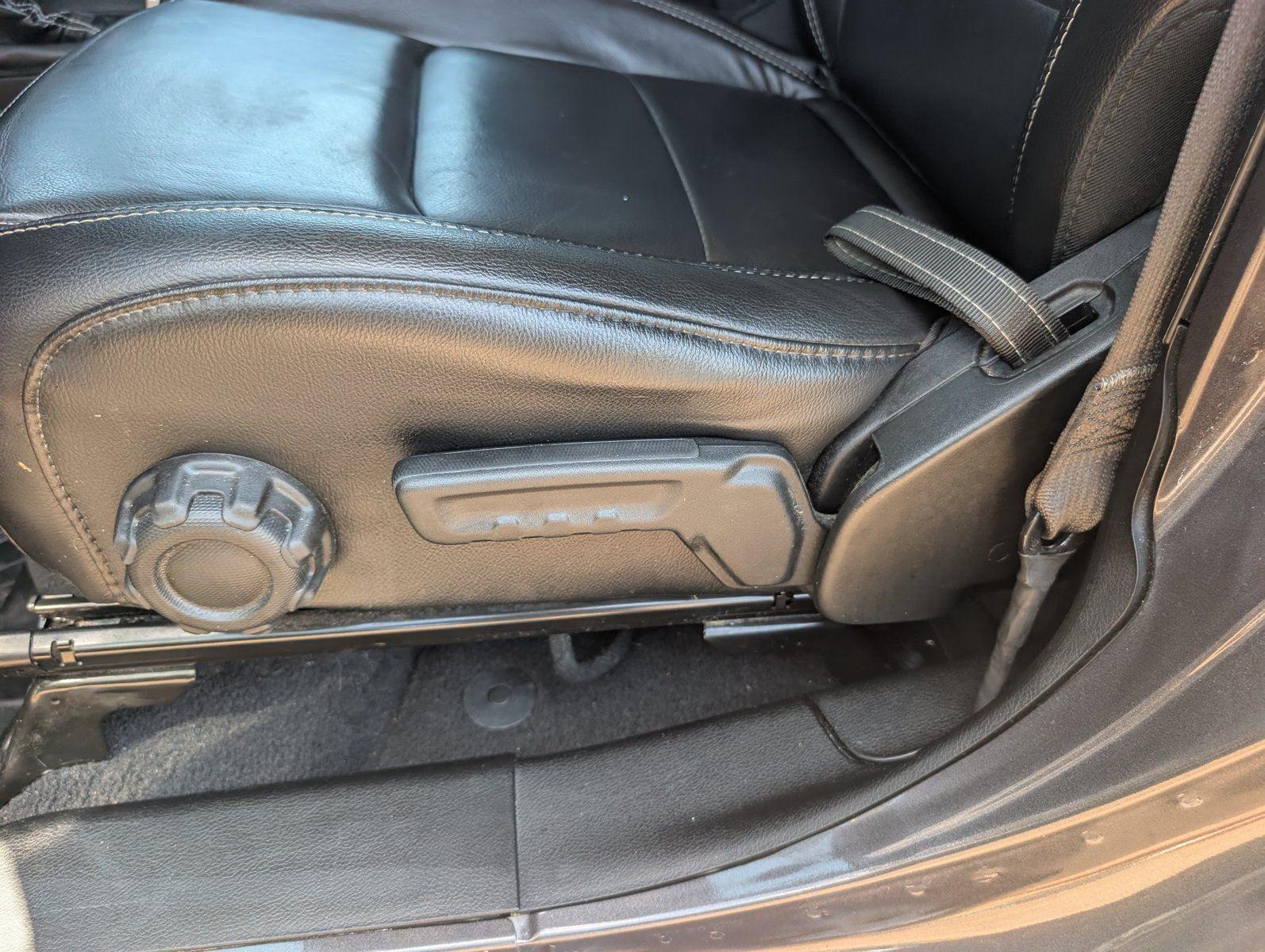 Used 2020 Granite Crystal Metallic Clearcoat Jeep North Edition image 47