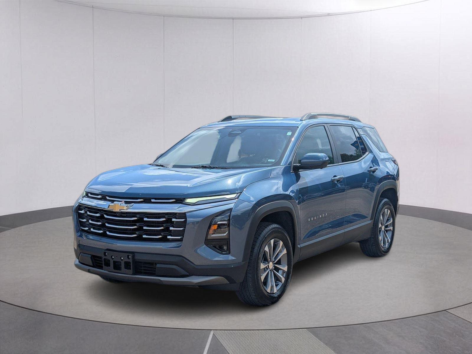 Lakeshore Blue Metallic 2025 Chevrolet Equinox SUV / Crossover Front-Wheel Drive Continuously Variable Transmission