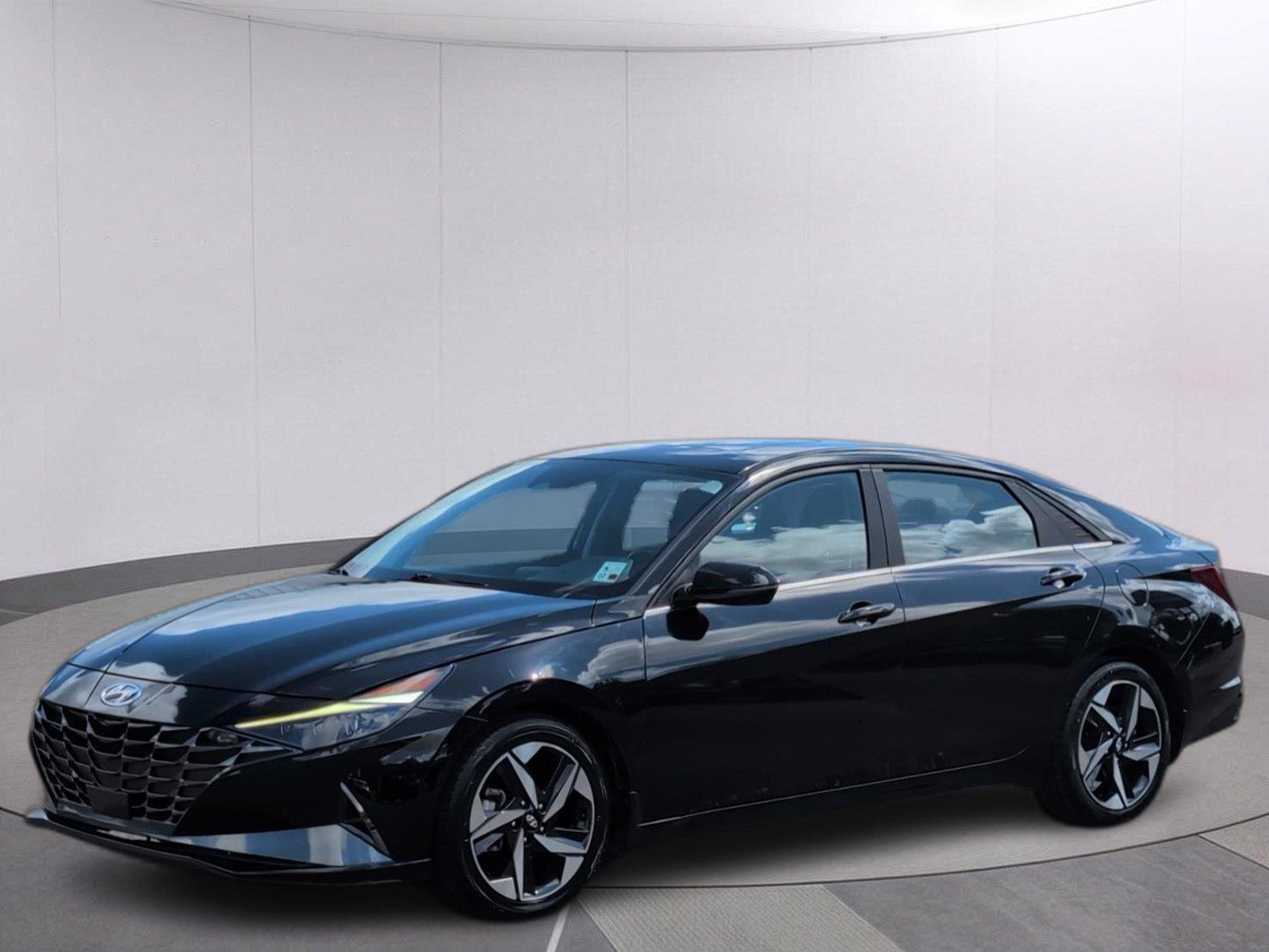 Phantom Black 2023 Hyundai Elantra Sedan Front-Wheel Drive Continuously Variable Transmission