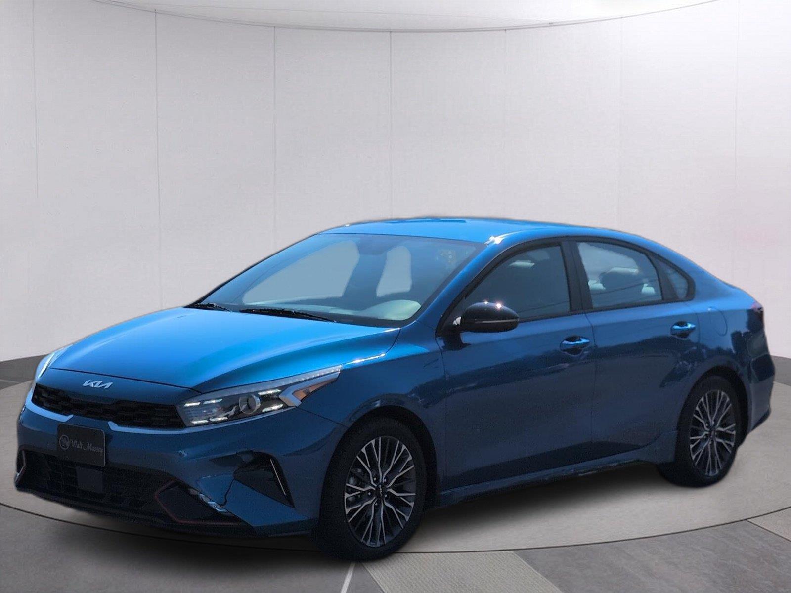  2024 Kia Forte GT-Line FWD   
