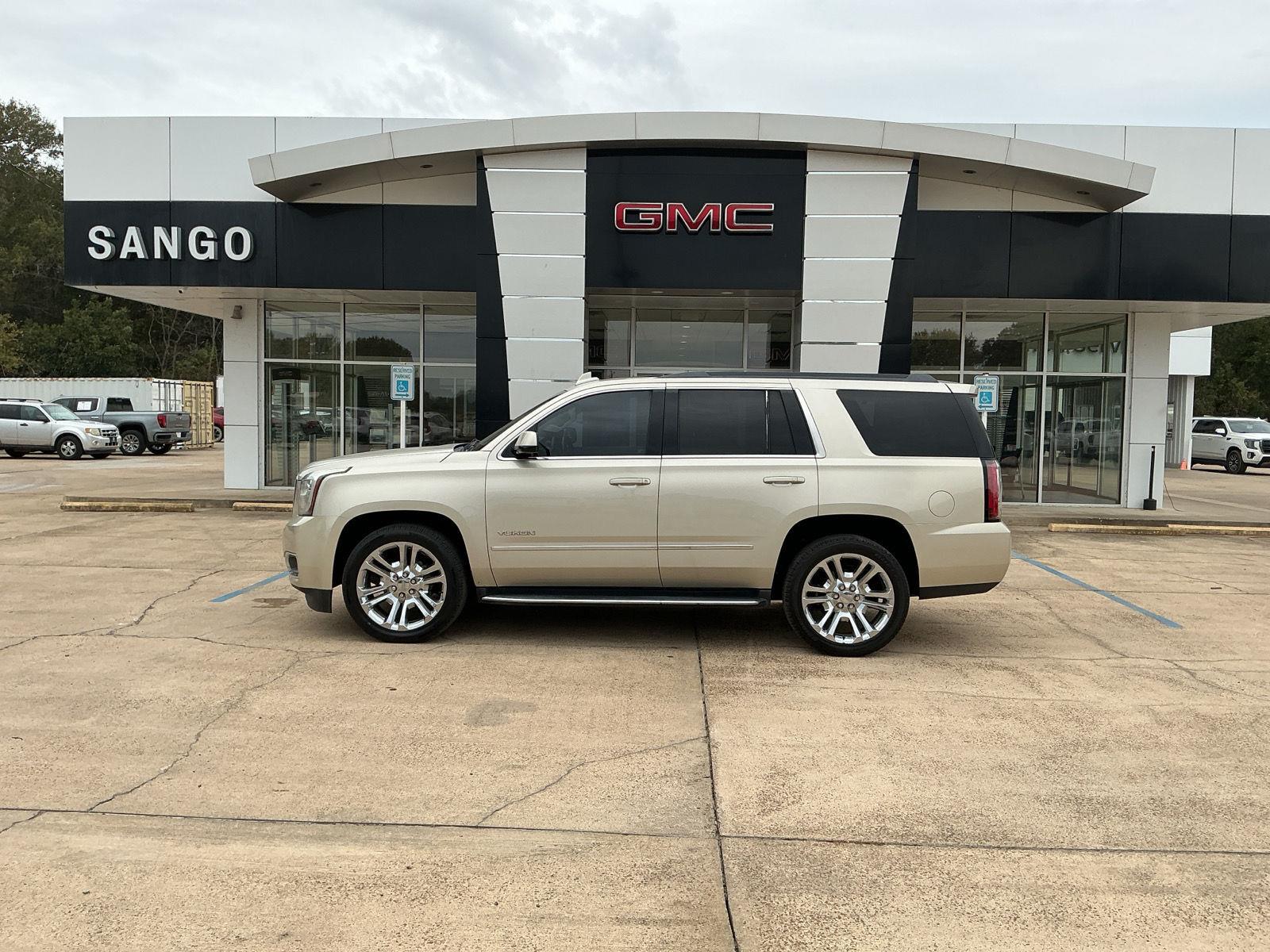 Sparkling Silver Metallic 2017 GMC Yukon SUV / Crossover 4X2 6-Speed Automatic
