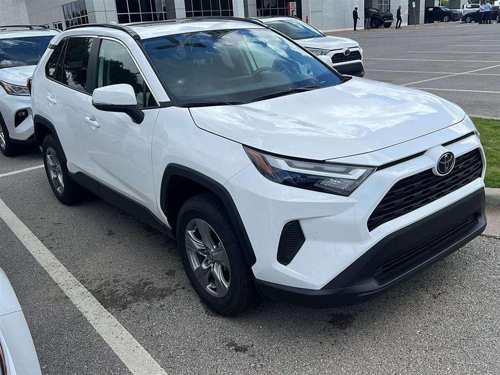 Used 2024 Toyota RAV4 XLE with VIN 2T3W1RFV1RW347814 for sale in Oklahoma City, OK