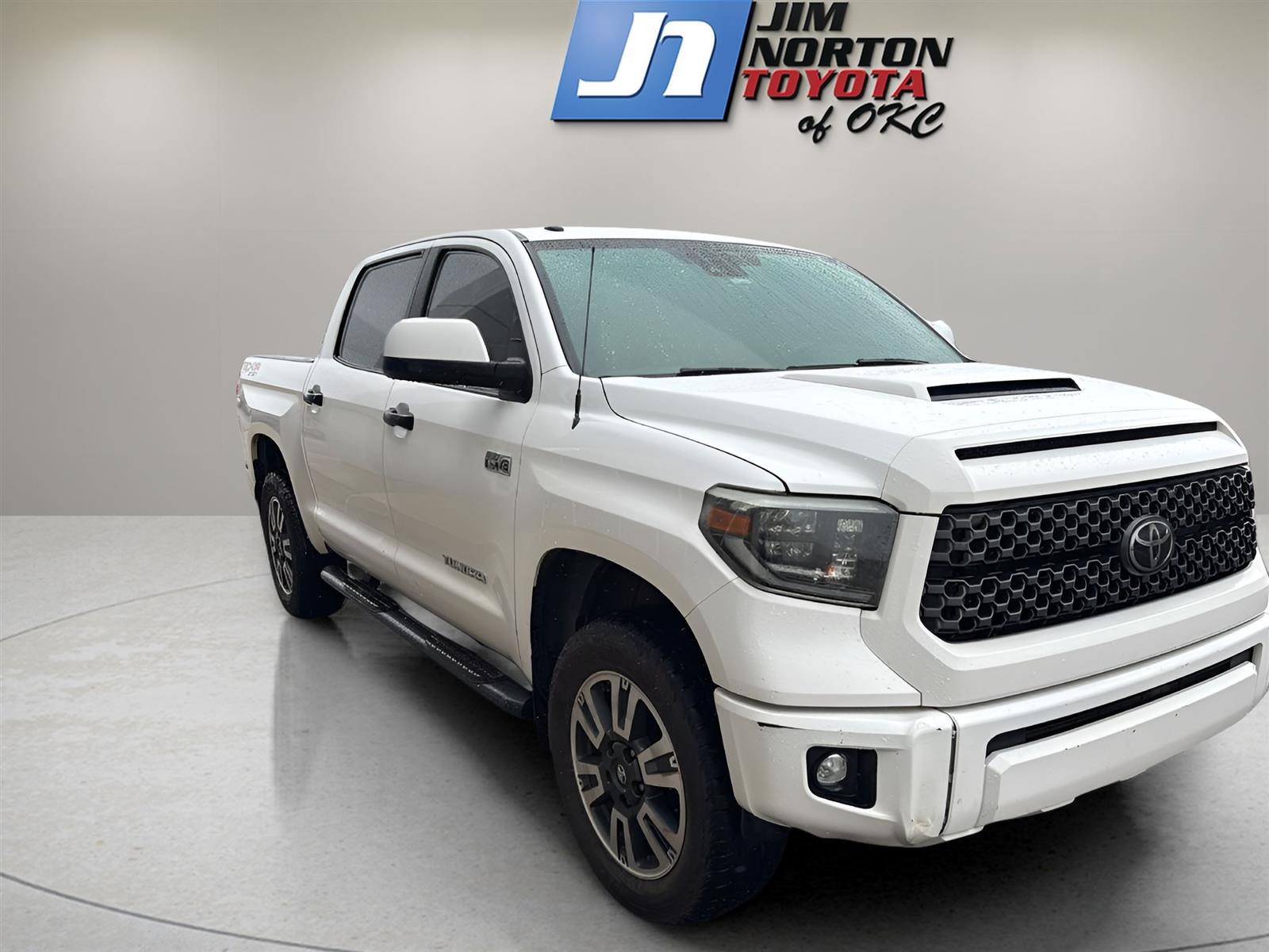 Used 2019 Toyota Tundra SR5 with VIN 5TFDY5F18KX786678 for sale in Oklahoma City, OK