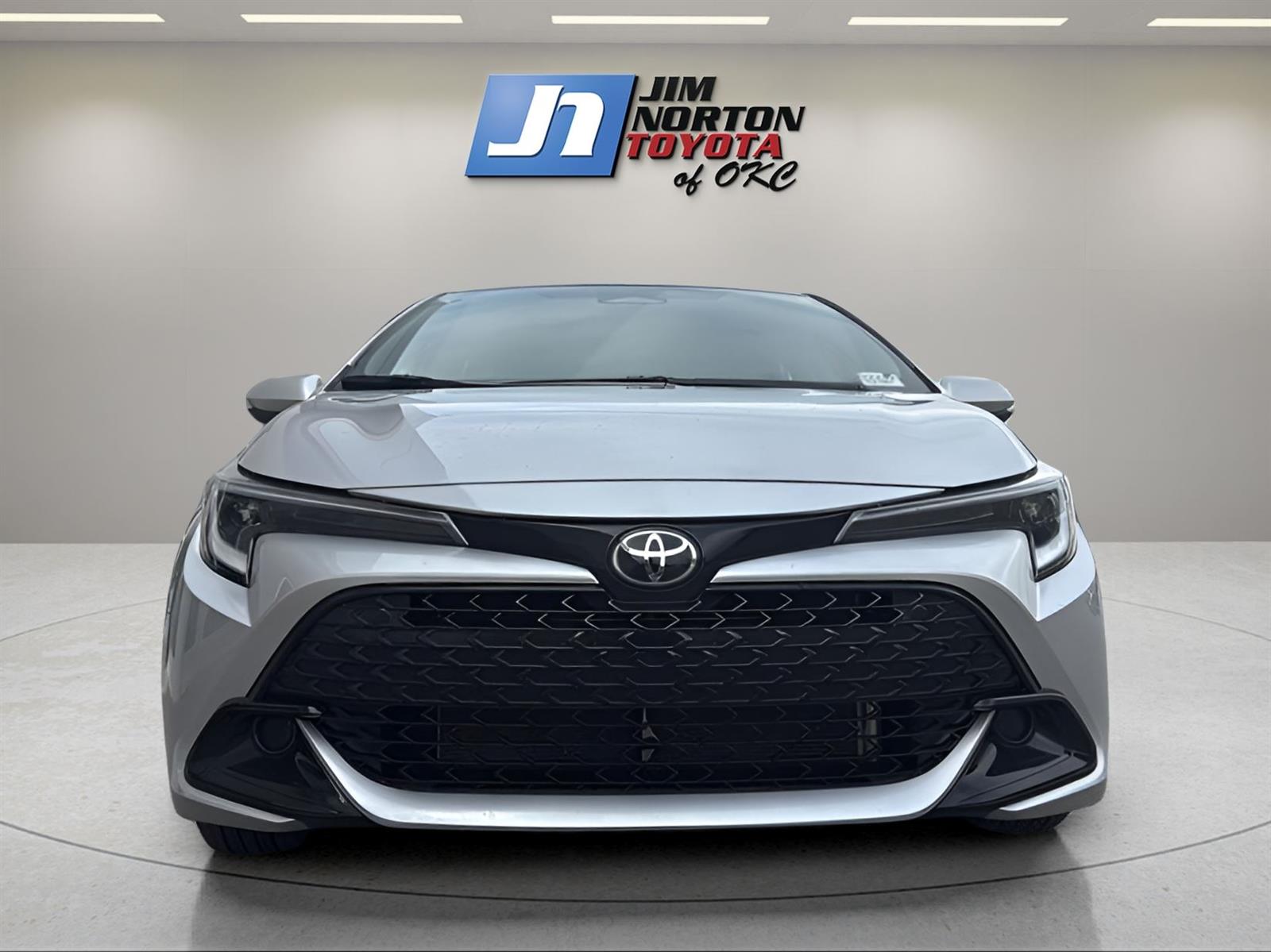 Used 2025 Toyota Corolla Hatchback SE with VIN JTND4MBEXS3236688 for sale in Oklahoma City, OK