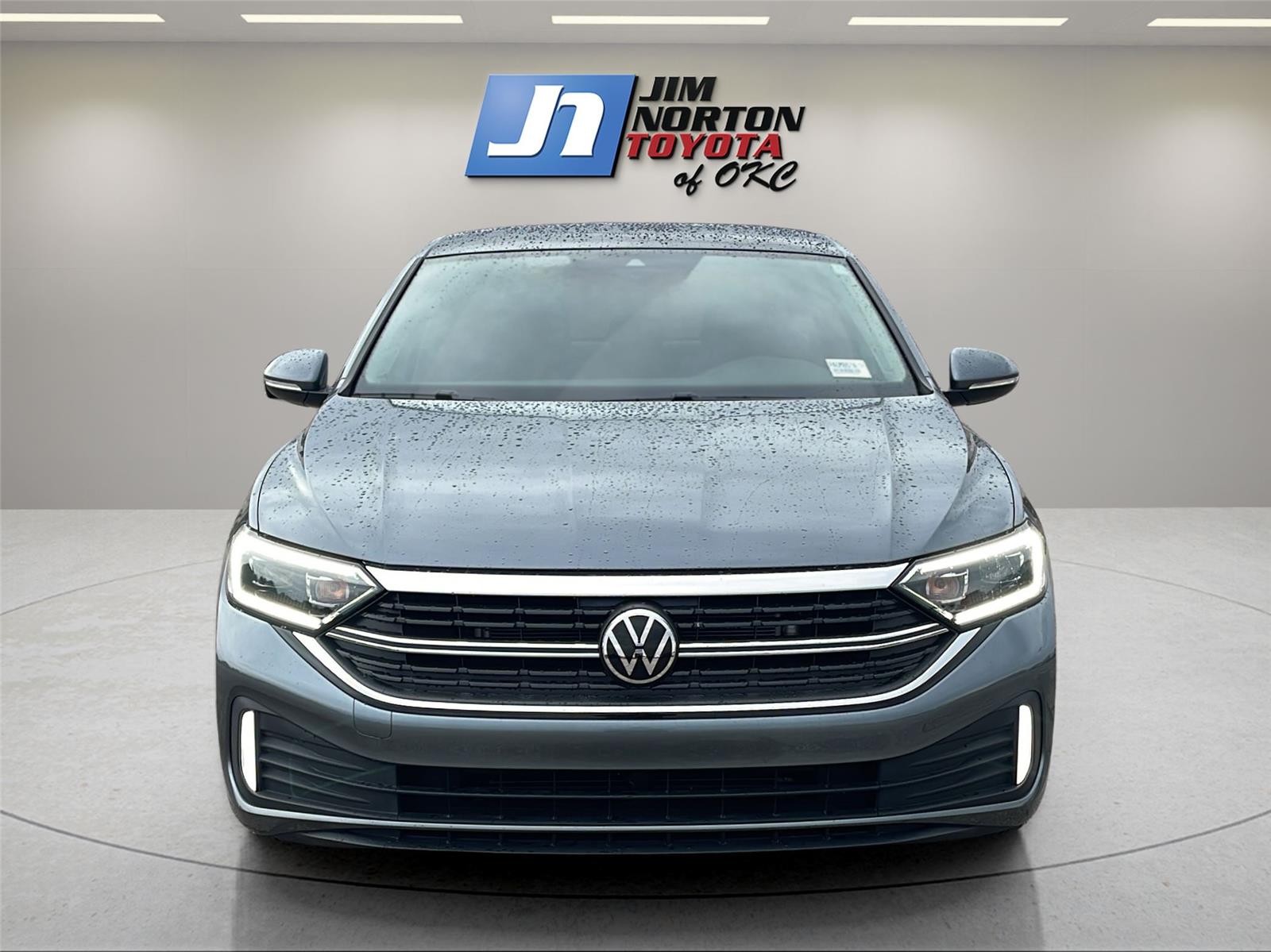 Used 2024 Volkswagen Jetta Sedan