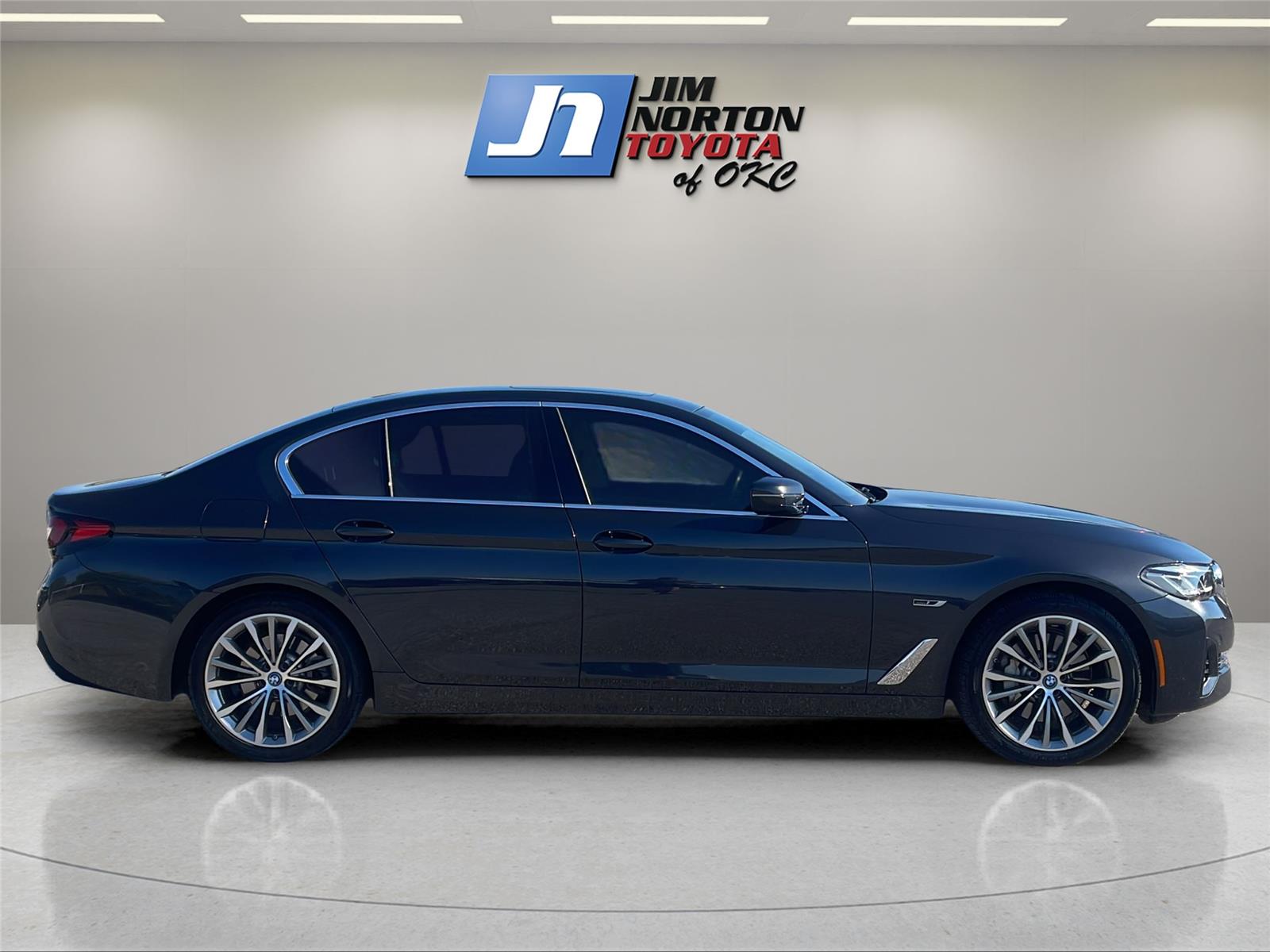 Used 2022 BMW 5 Series Sedan