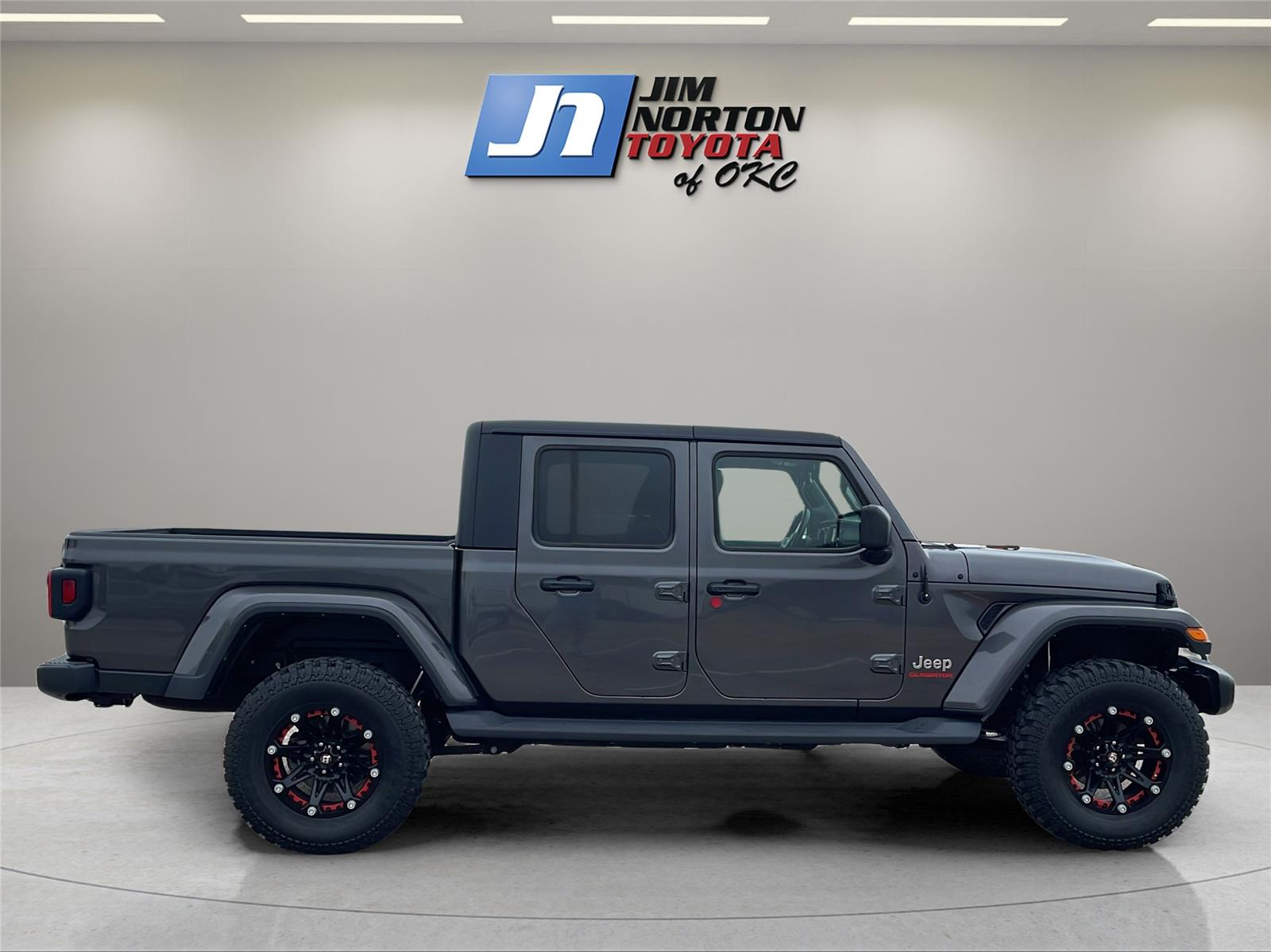 Used 2021 Jeep Gladiator Truck