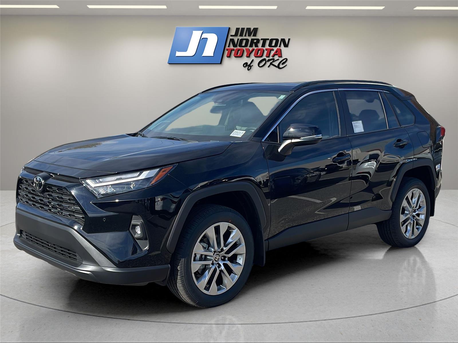 New 2025 Toyota RAV4 SUV