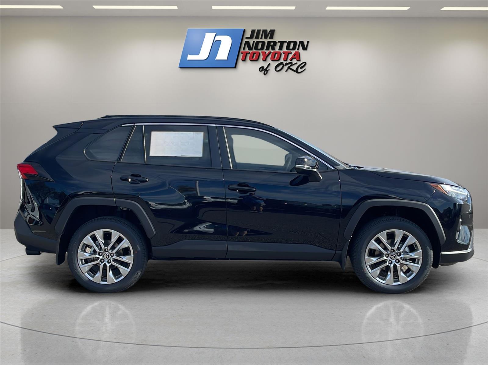 New 2025 Toyota RAV4 SUV