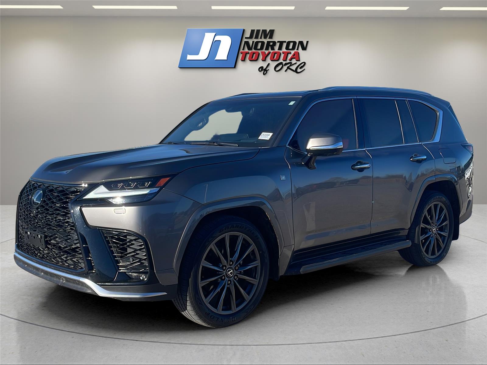 2024 Lexus LX F-Sport's photo