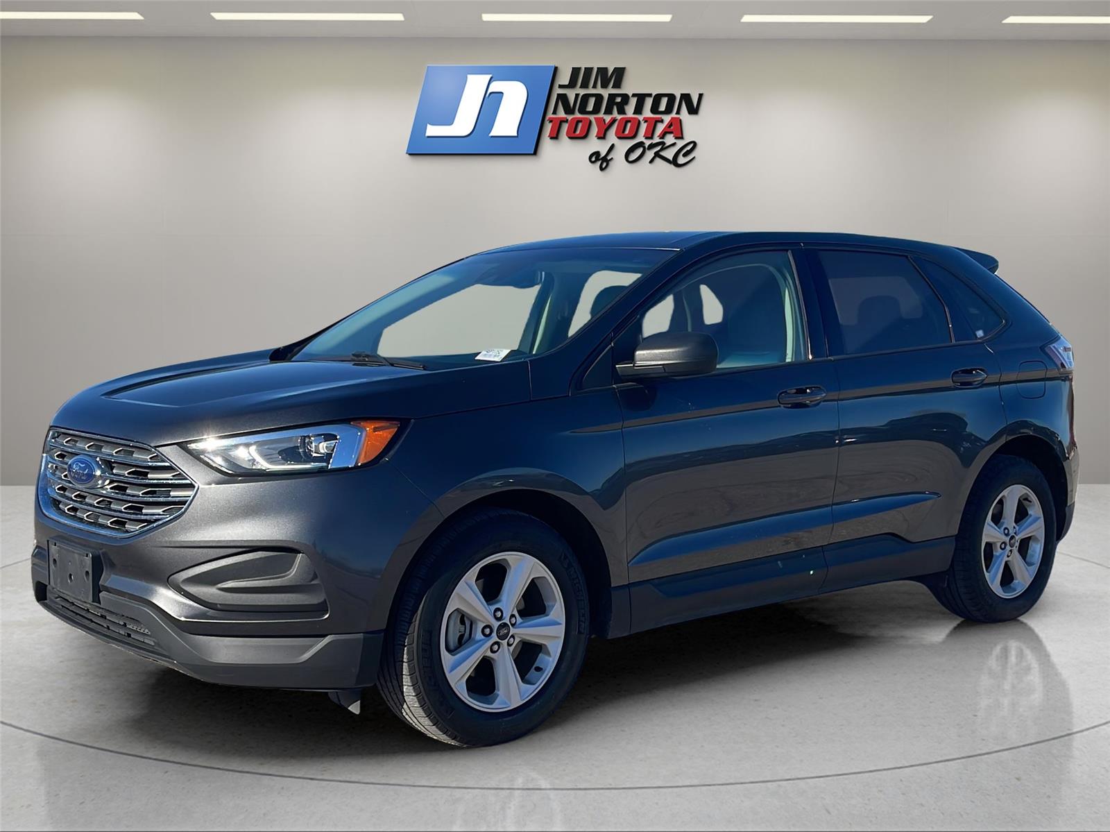 2020 Ford Edge SE