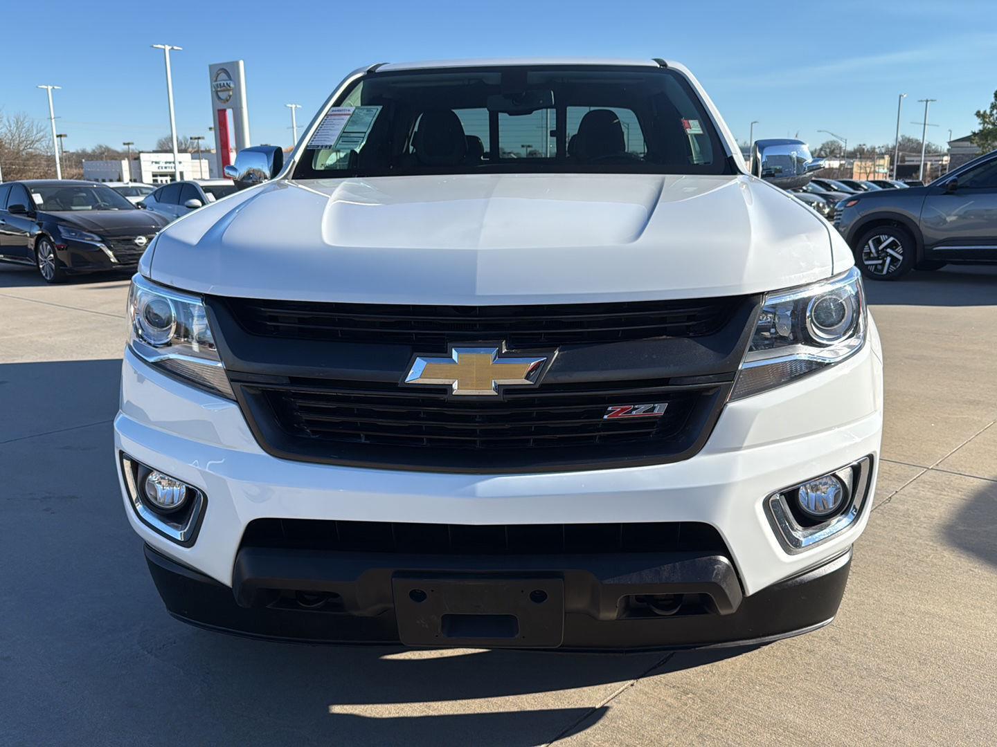 View vehicle photo 5