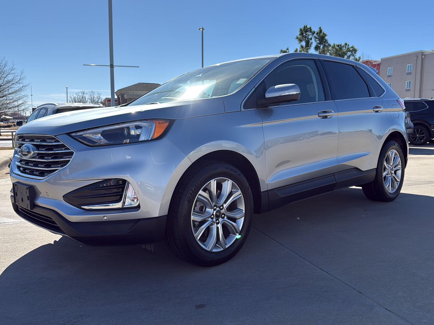 2024 Ford Edge Titanium