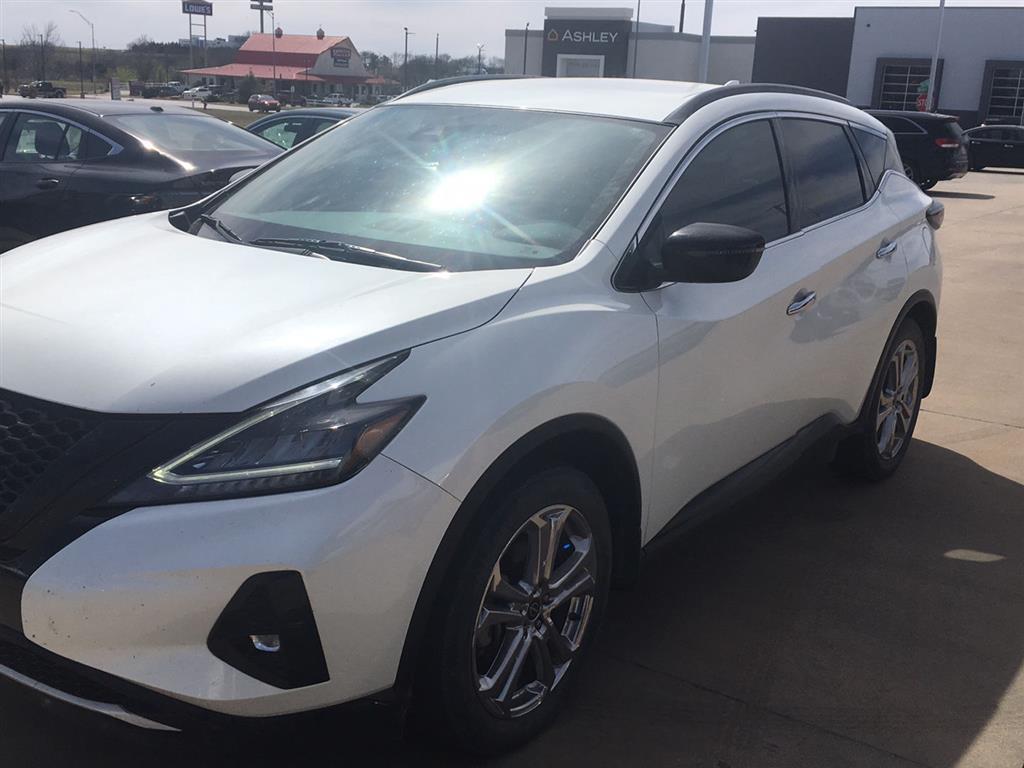 Pearl White Tricoat 2023 Nissan Murano SV FWD SUV / Crossover Front-Wheel Drive Continuously Variable Transmission