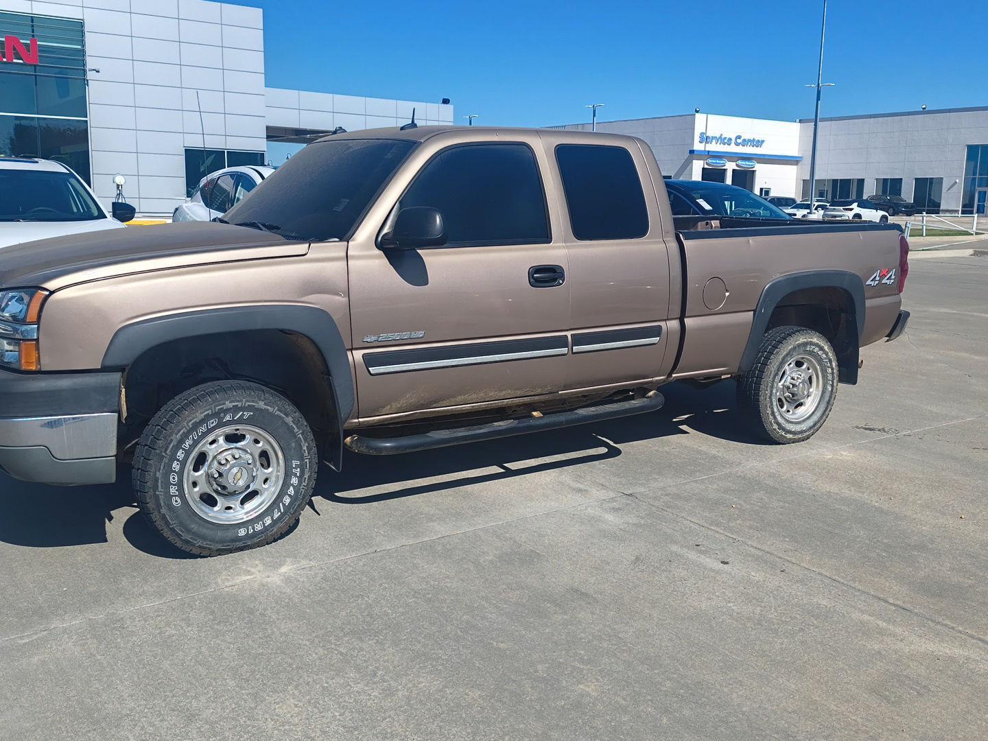 2003 Chevrolet Silverado HD's photo
