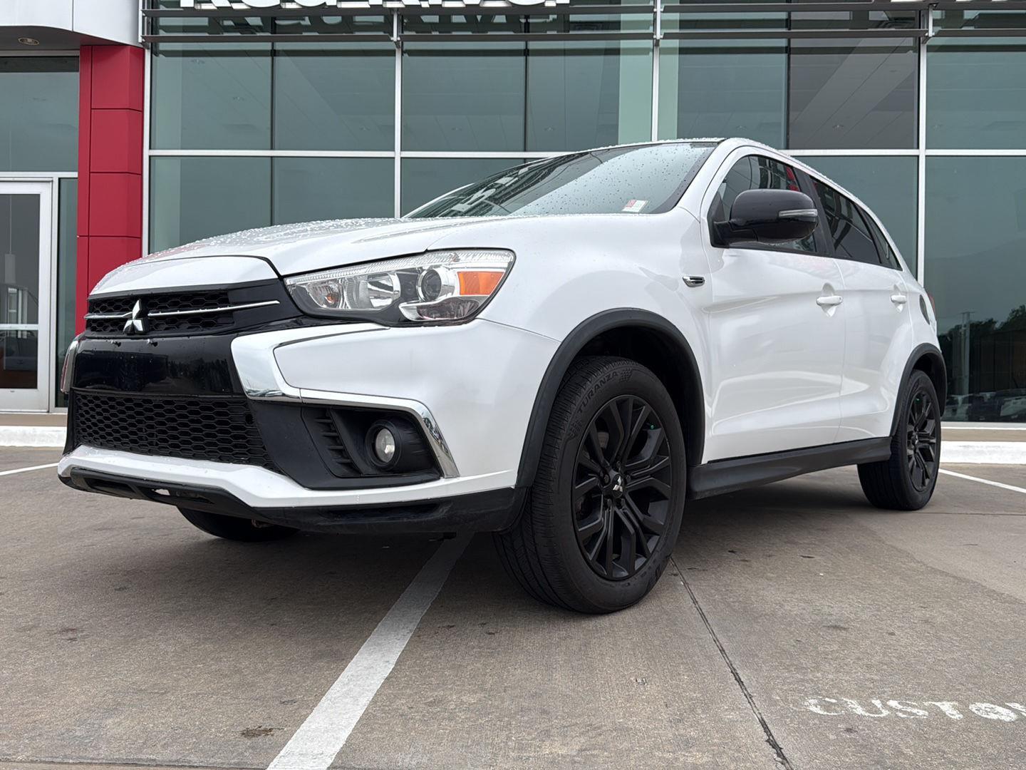 2018 Mitsubishi Outlander Sport 2.0 LE 2WD CVT's photo