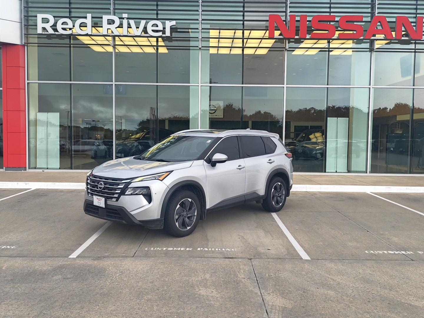 2024 Nissan Rogue SV FWD