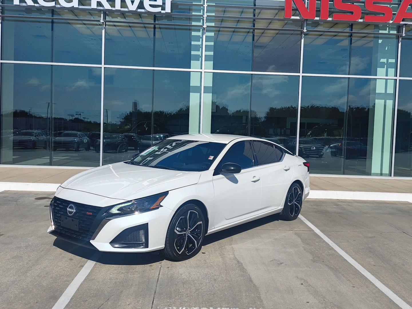 2025 Nissan Altima 2.5 SR FWD