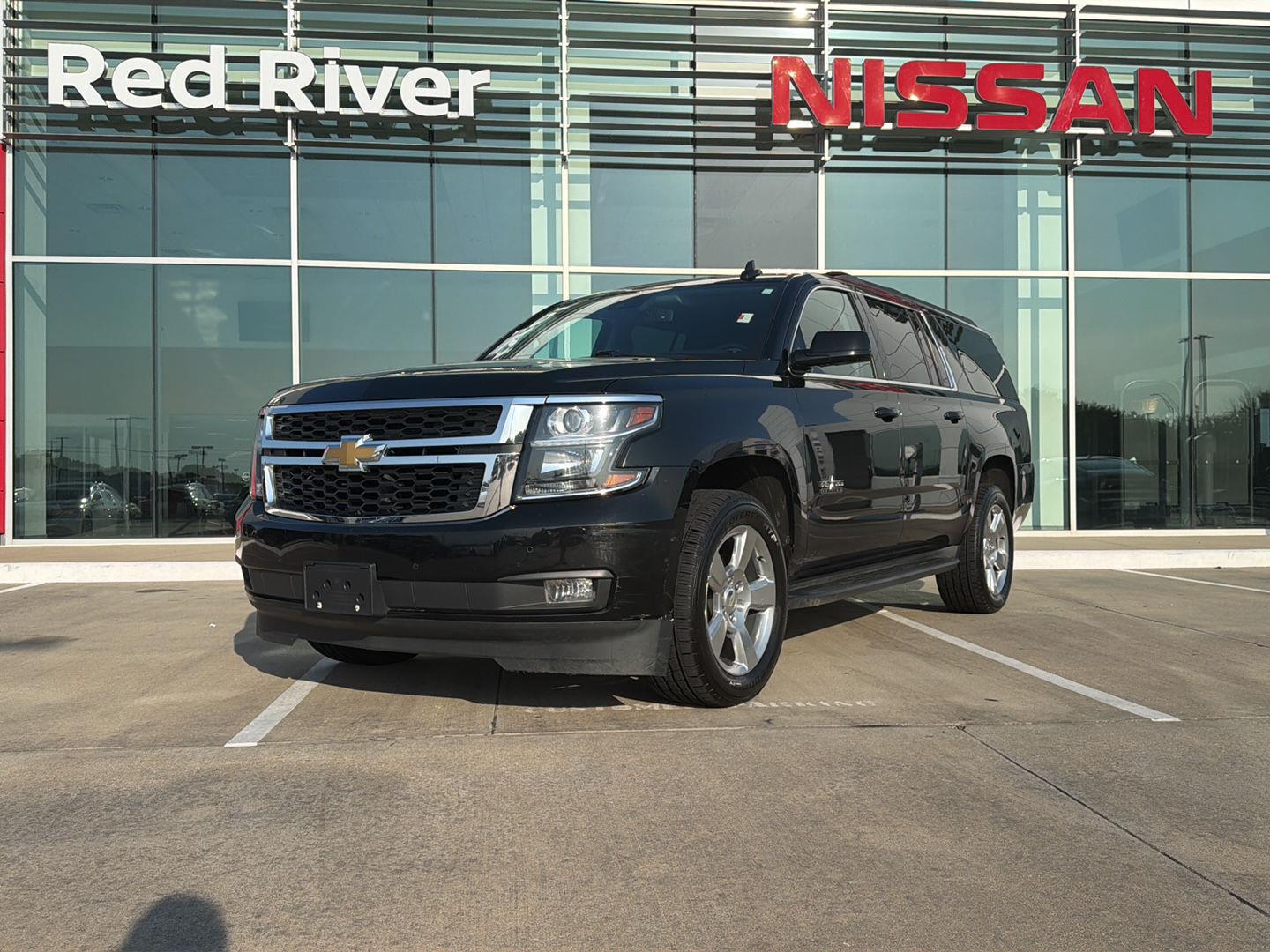 Black 2020 Chevrolet Suburban SUV / Crossover 4X2 6-Speed Automatic