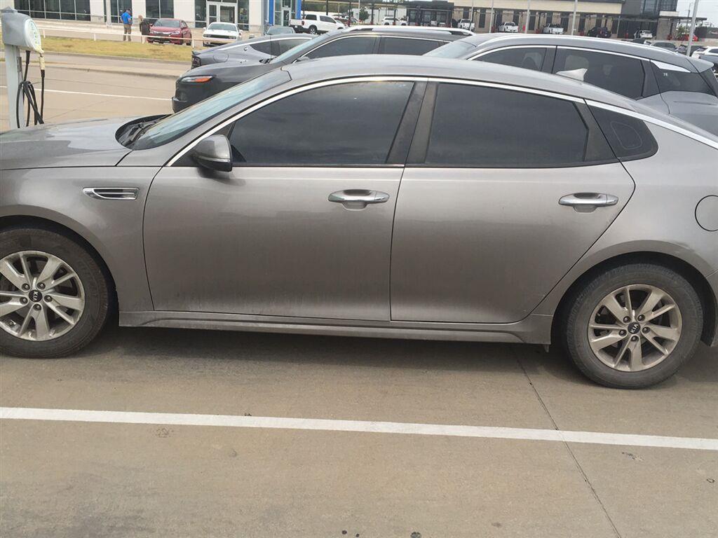 Titanium Silver 2017 Kia Optima Sedan Front-Wheel Drive 6-Speed Automatic