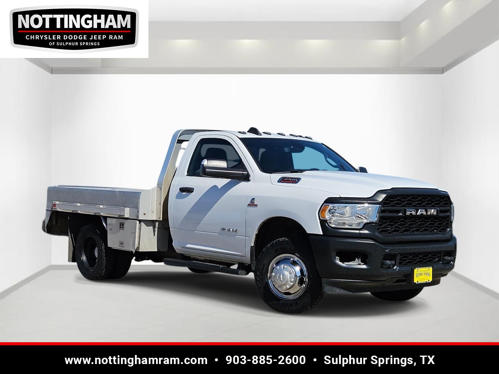 2022 RAM 3500 Chassis Tradesman Regular Cab DRW 4WD