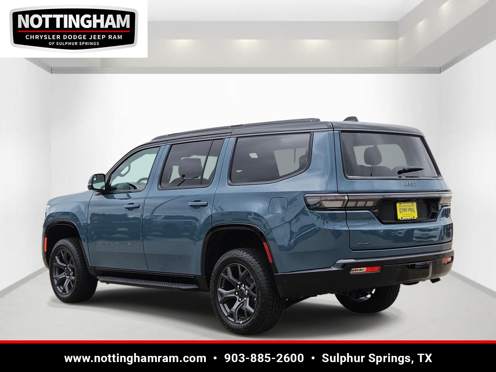 View vehicle photo 3