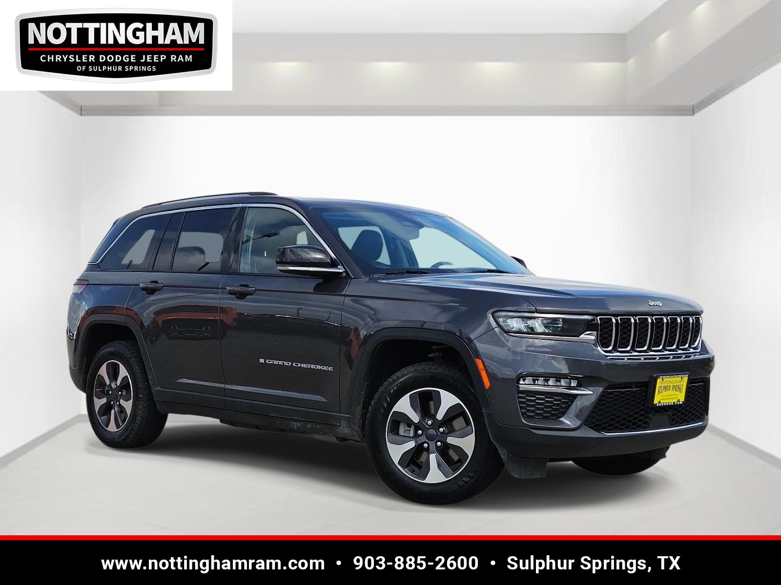 Baltic Gray Metallic Clearcoat 2023 Jeep Grand Cherokee 4xe 4WD SUV / Crossover Four-Wheel Drive 8-Speed Automatic