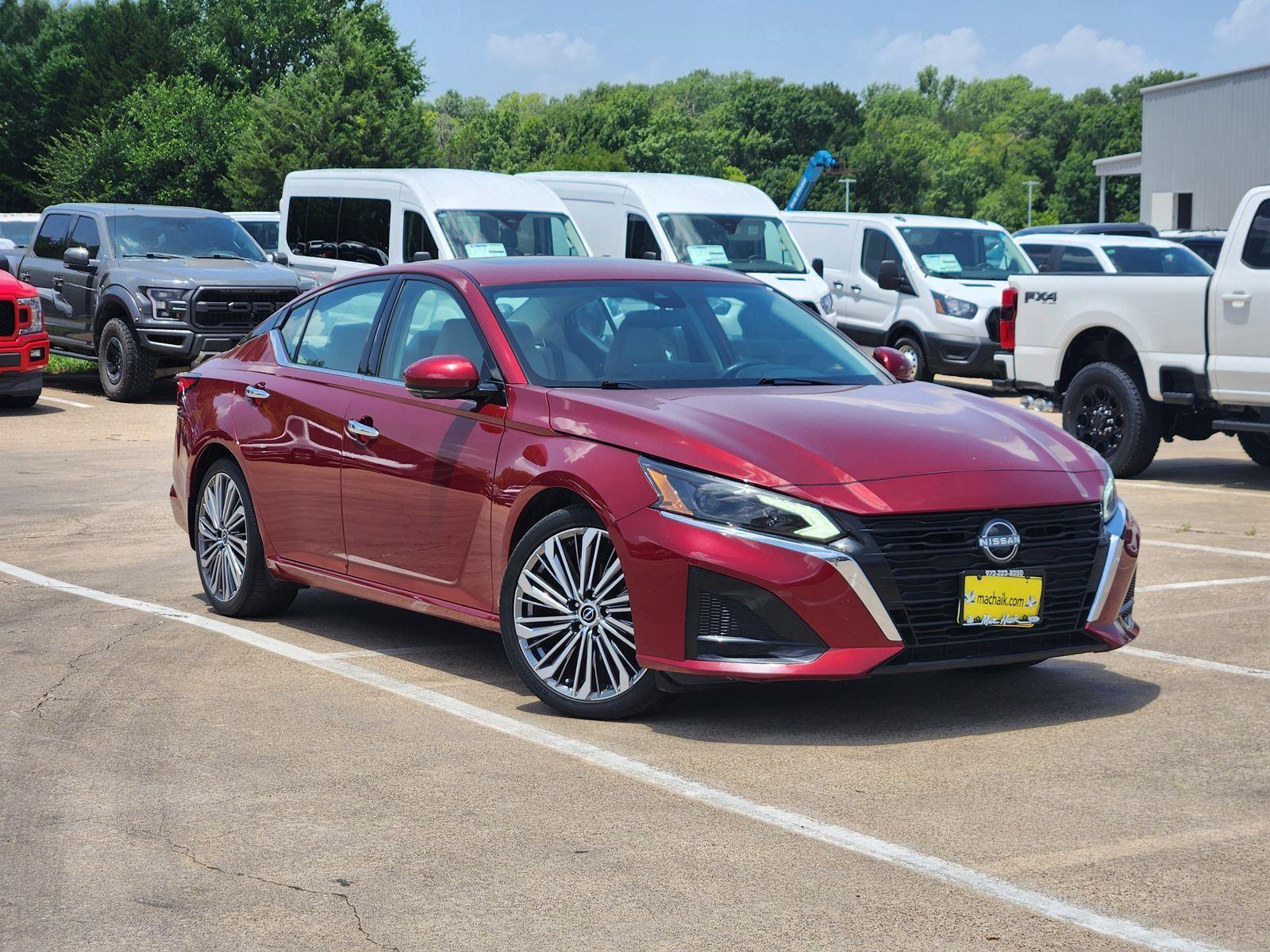 Red (Scarlet Ember Tintcoat) 2024 Nissan Altima Sedan Front-Wheel Drive Continuously Variable Transmission