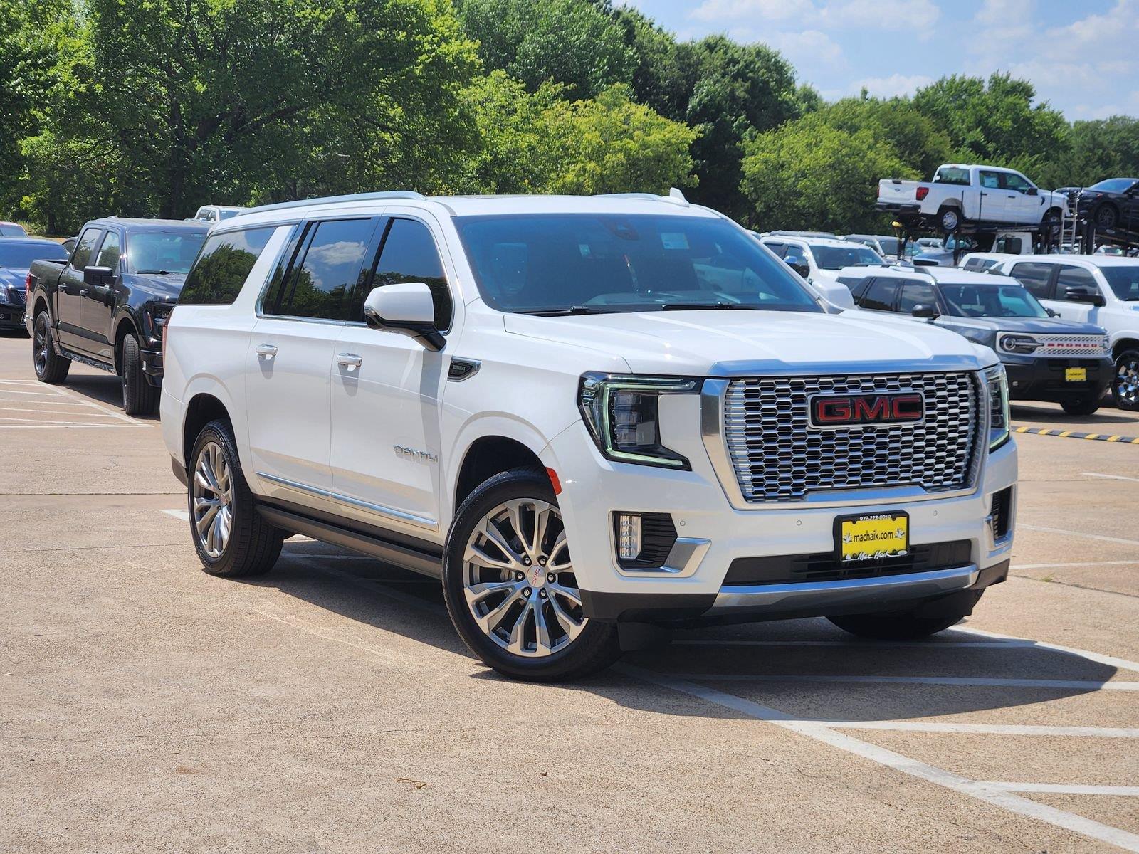 Summit White 2021 GMC Yukon XL SUV / Crossover Four-Wheel Drive Automatic