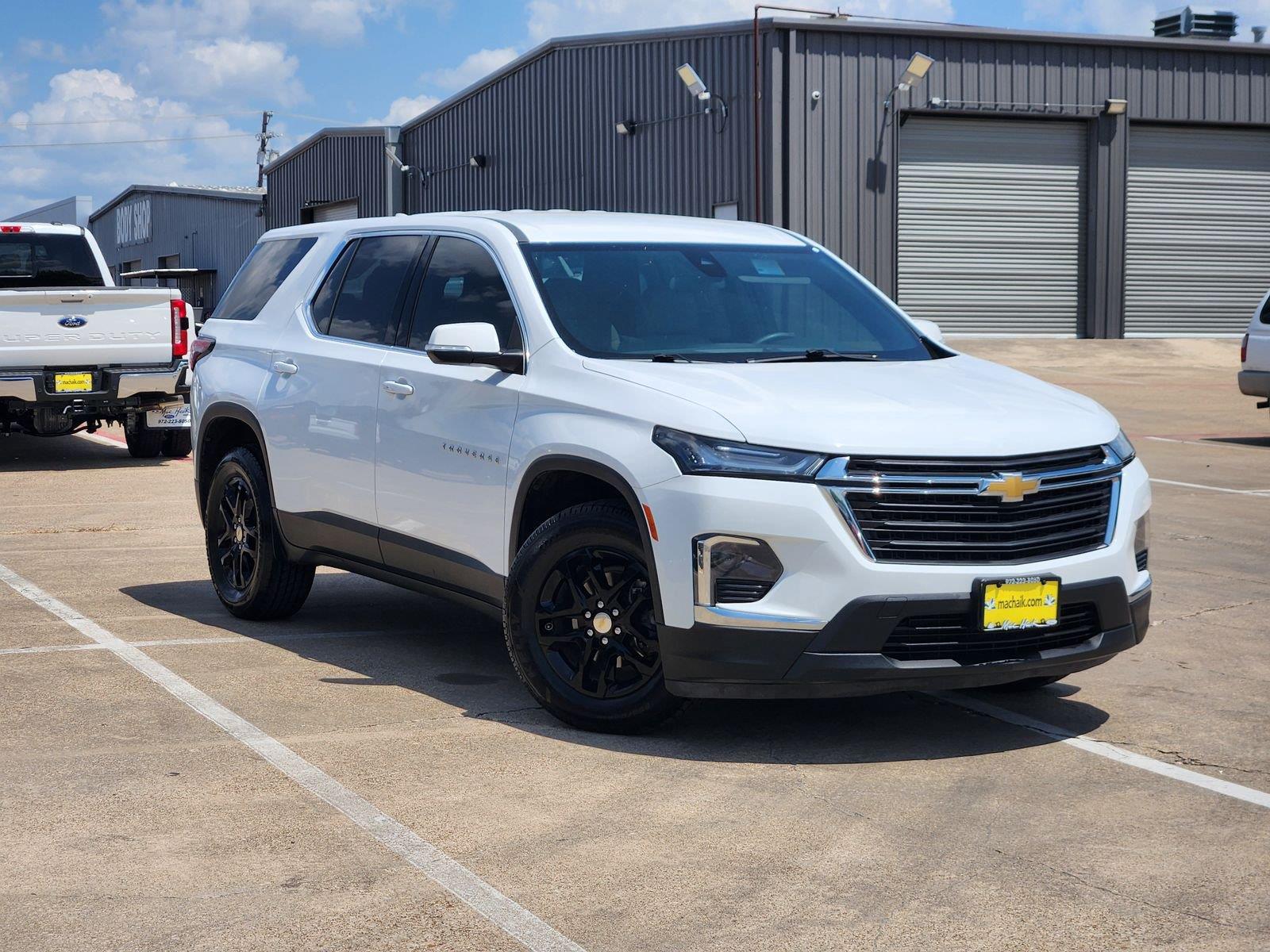  2024 Chevrolet Traverse LS FWD   
