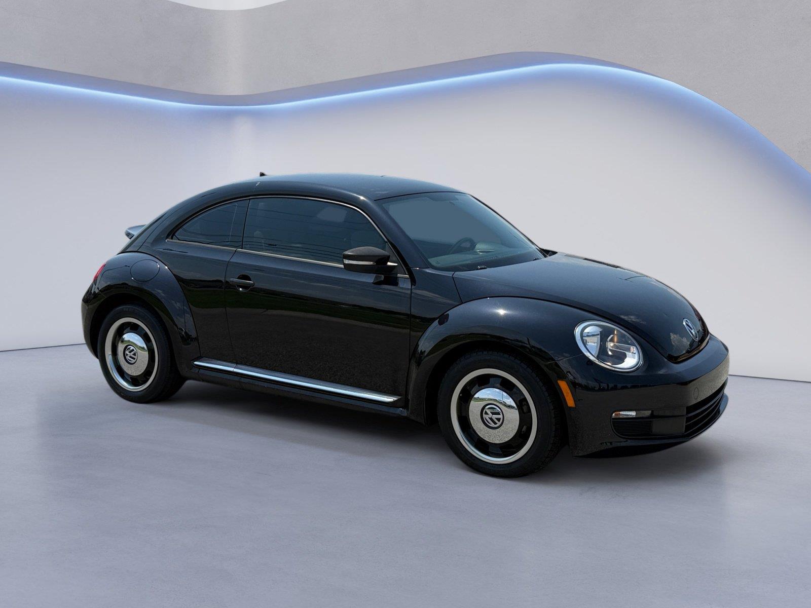  2016 Volkswagen Beetle Classic   
