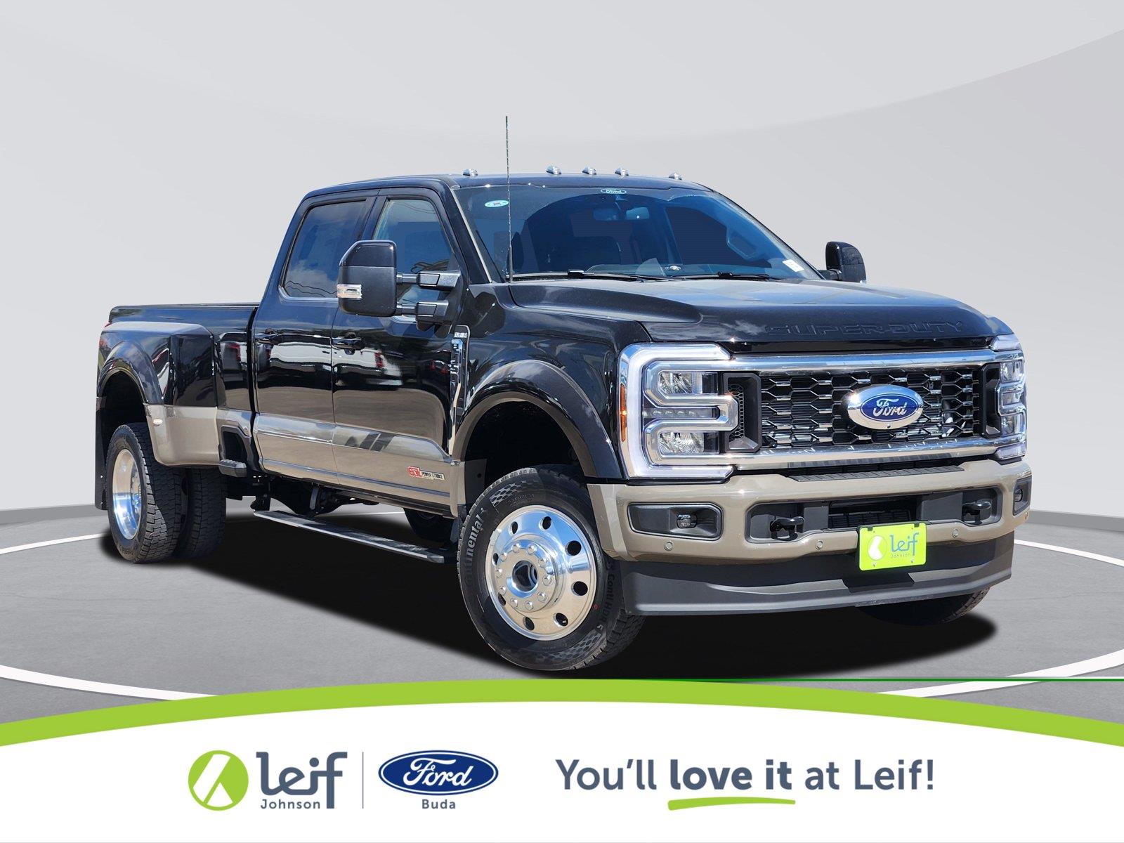 Agate Black/Marsh Gray 2026 Ford F-450 Super Duty Pickup Truck Four-Wheel Drive Automatic