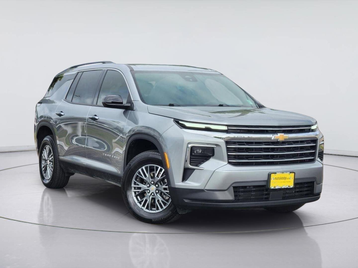 Sterling Gray Metallic 2025 Chevrolet Traverse SUV / Crossover Front-Wheel Drive 8-Speed Automatic