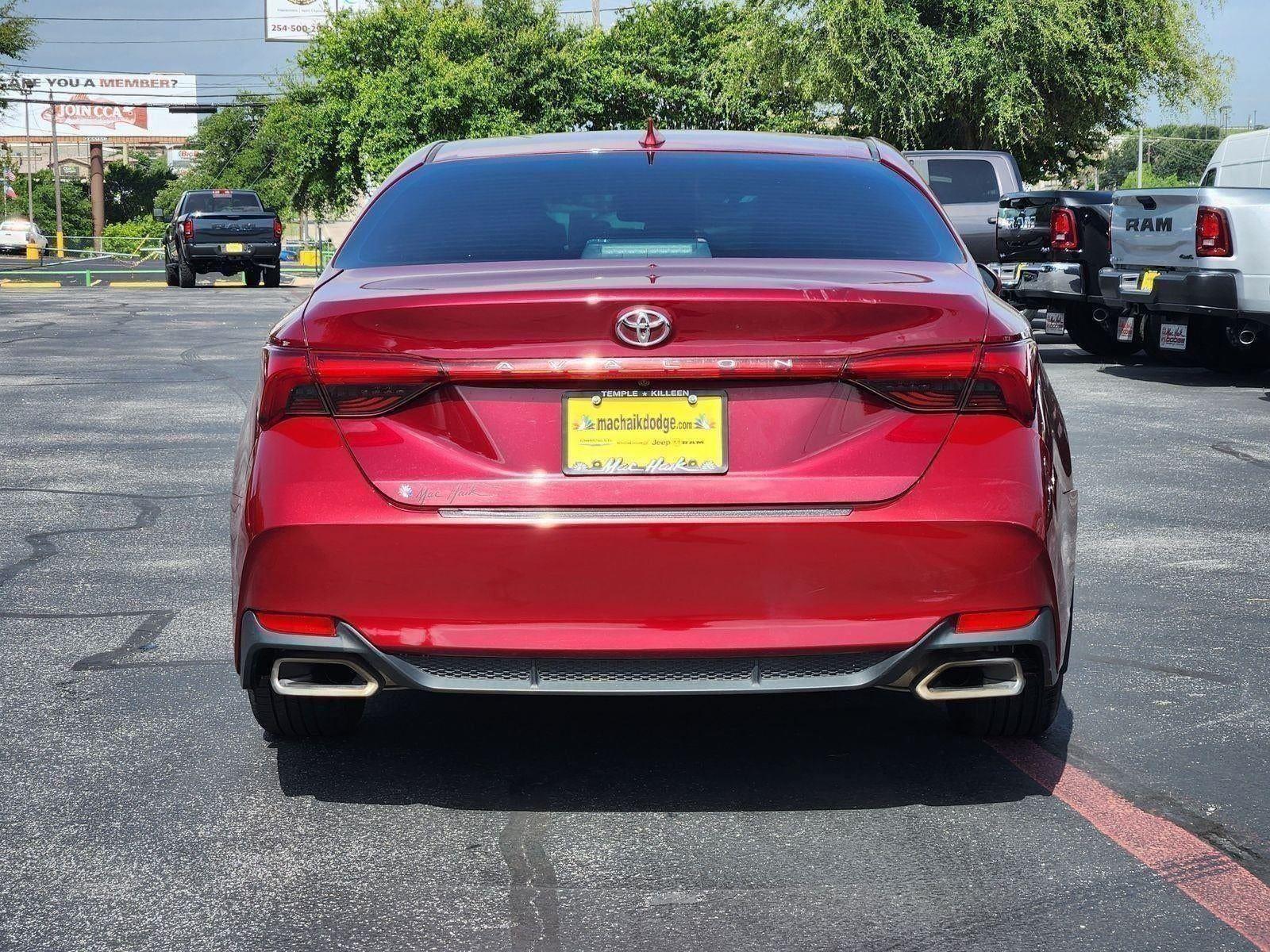 View vehicle photo 6